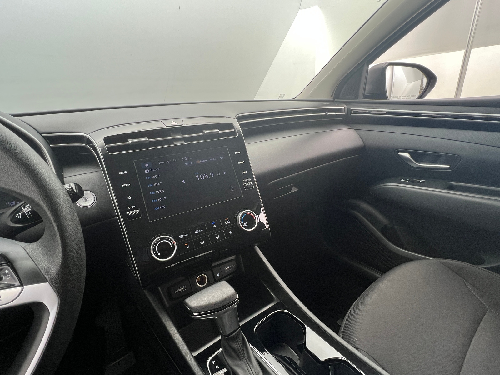Thumbnail: 2023 Hyundai Tucson - 4