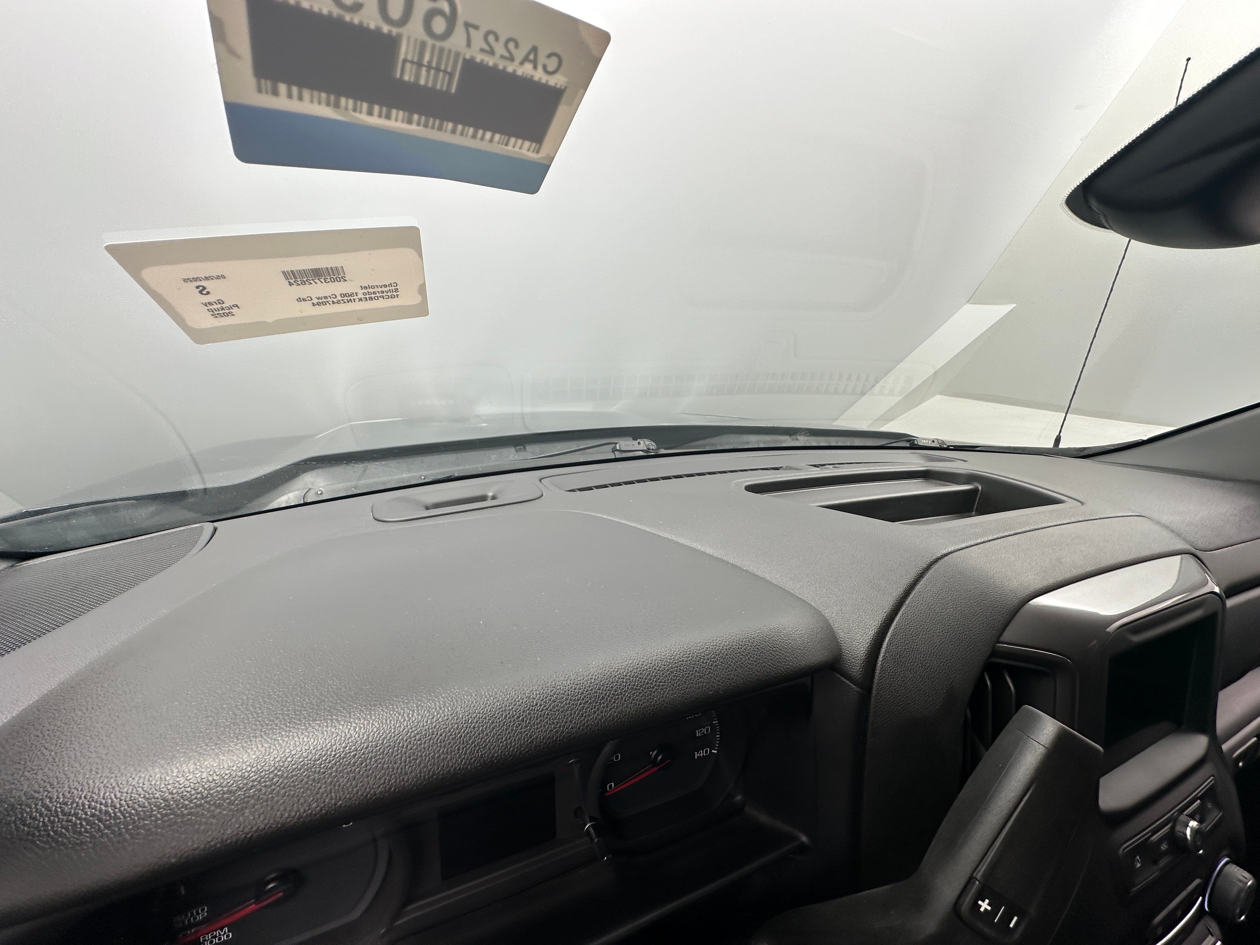 2022 Chevrolet Silverado 1500 Custom 3