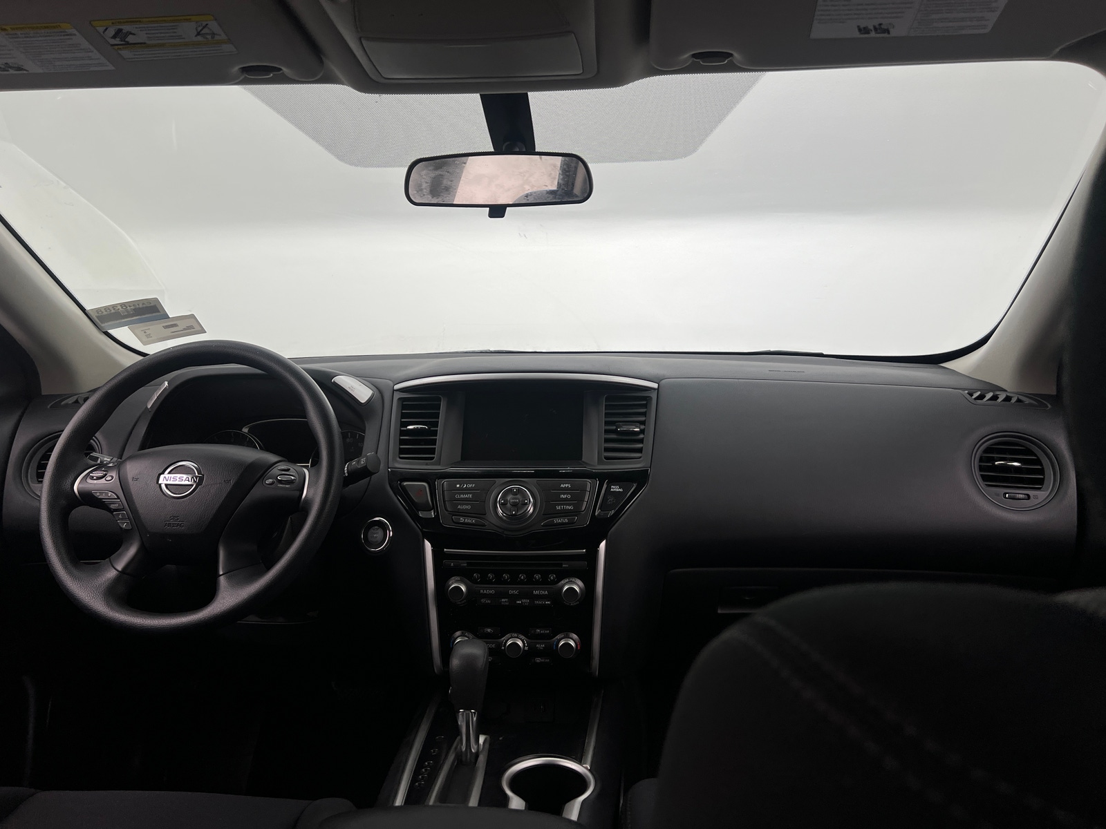 Thumbnail: 2019 Nissan Pathfinder - 3