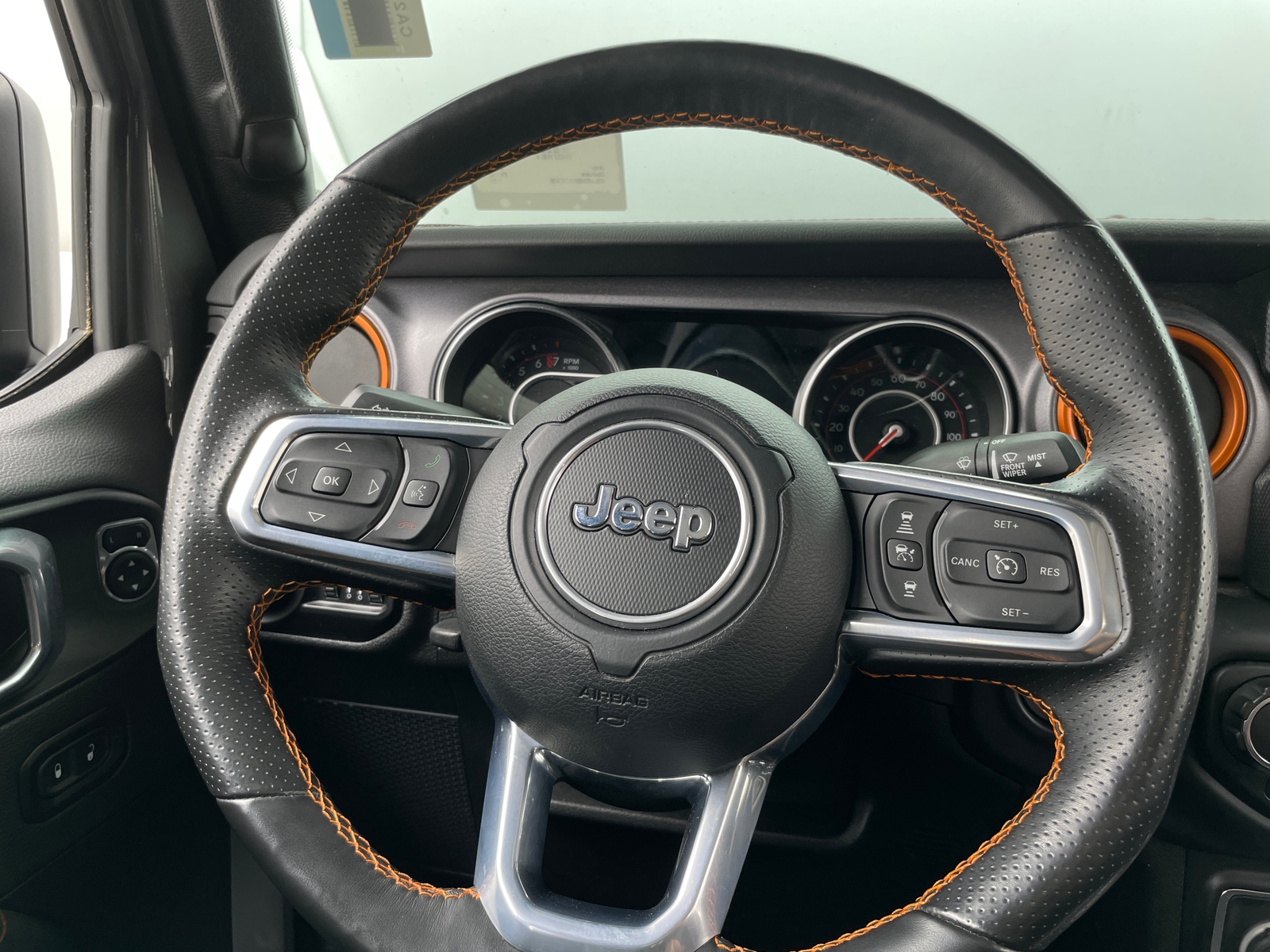 Thumbnail: 2021 Jeep Gladiator - 4