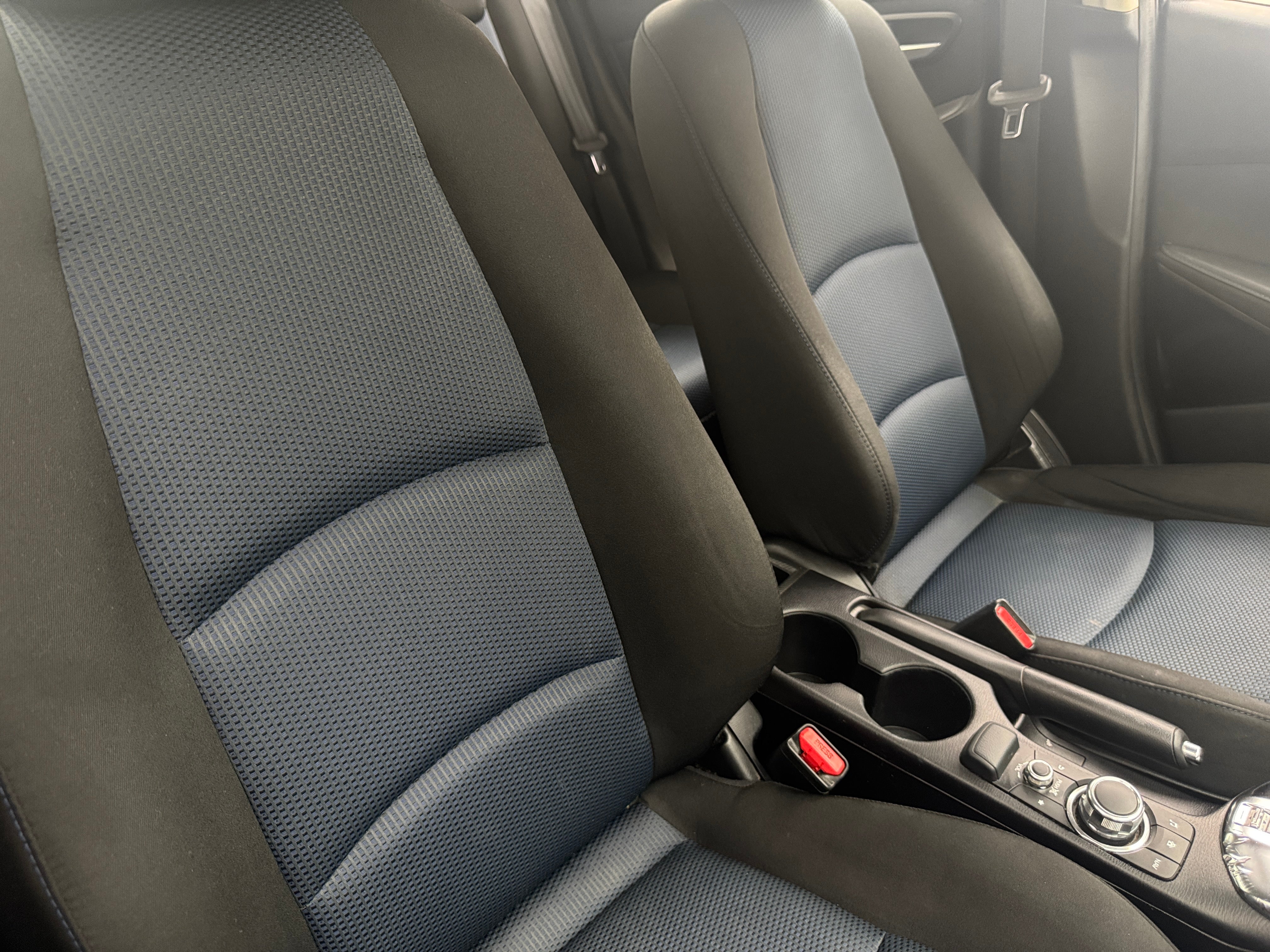 2018 Toyota Yaris iA Base 2