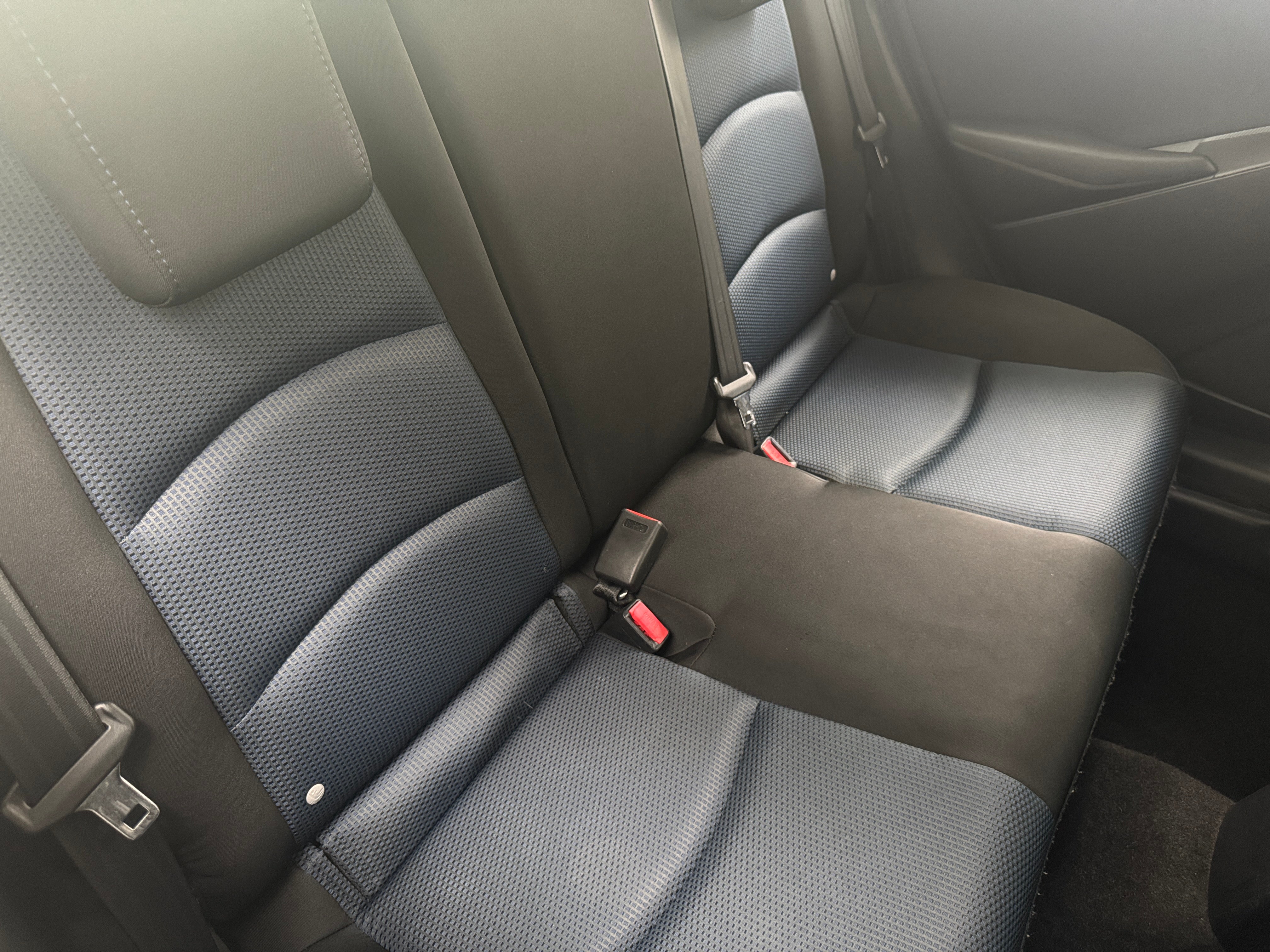 2018 Toyota Yaris iA Base 6