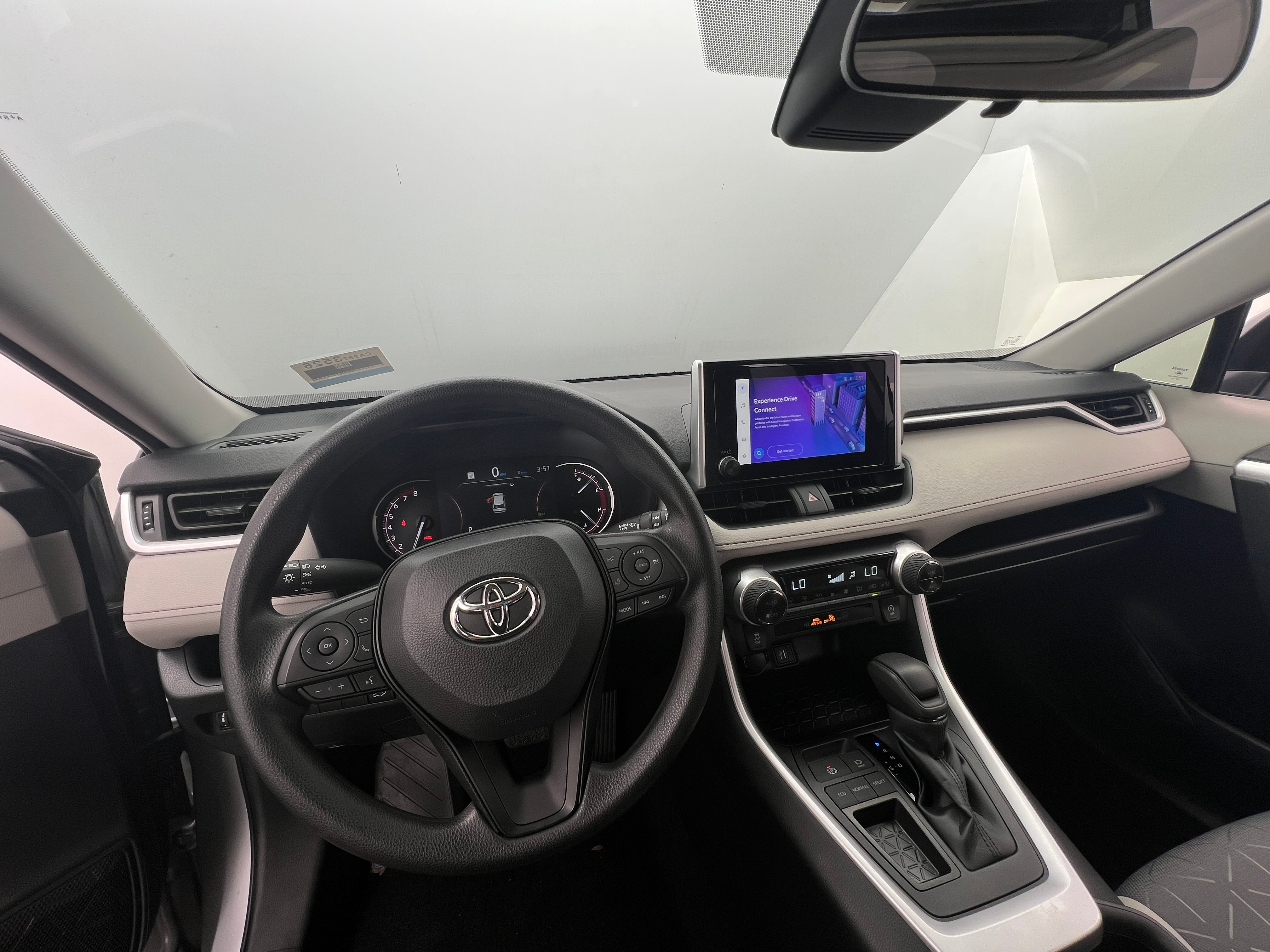 2023 Toyota RAV4 XLE 3