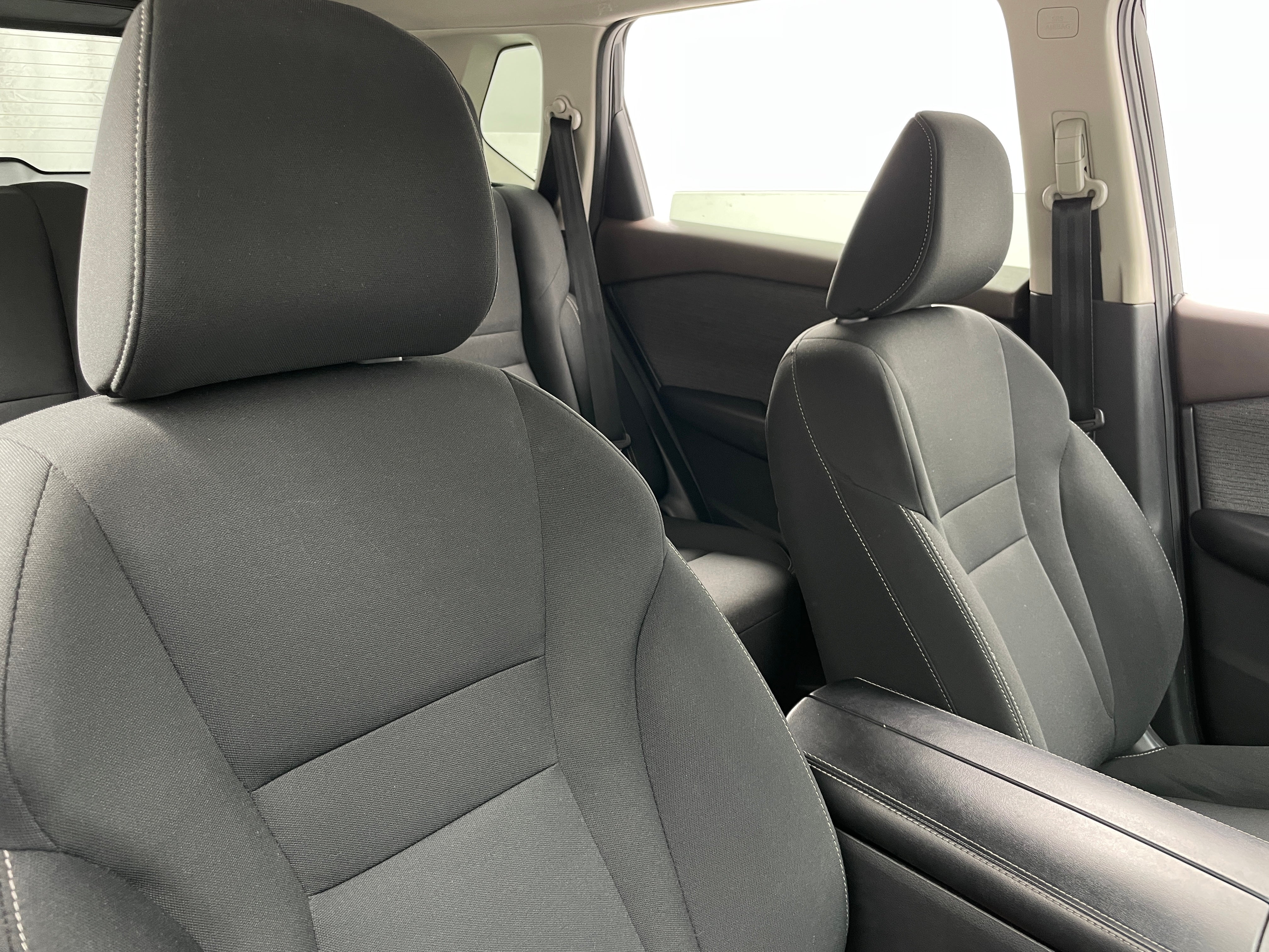 2023 Nissan Rogue S 2