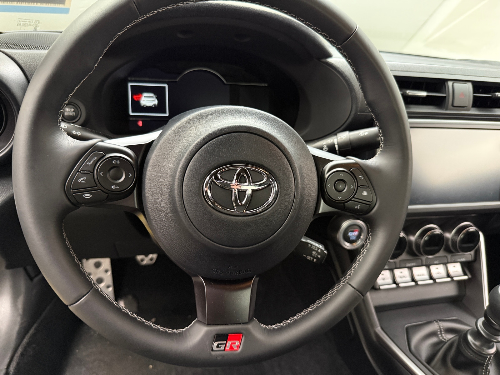 Thumbnail: 2024 Toyota GR86 - 4