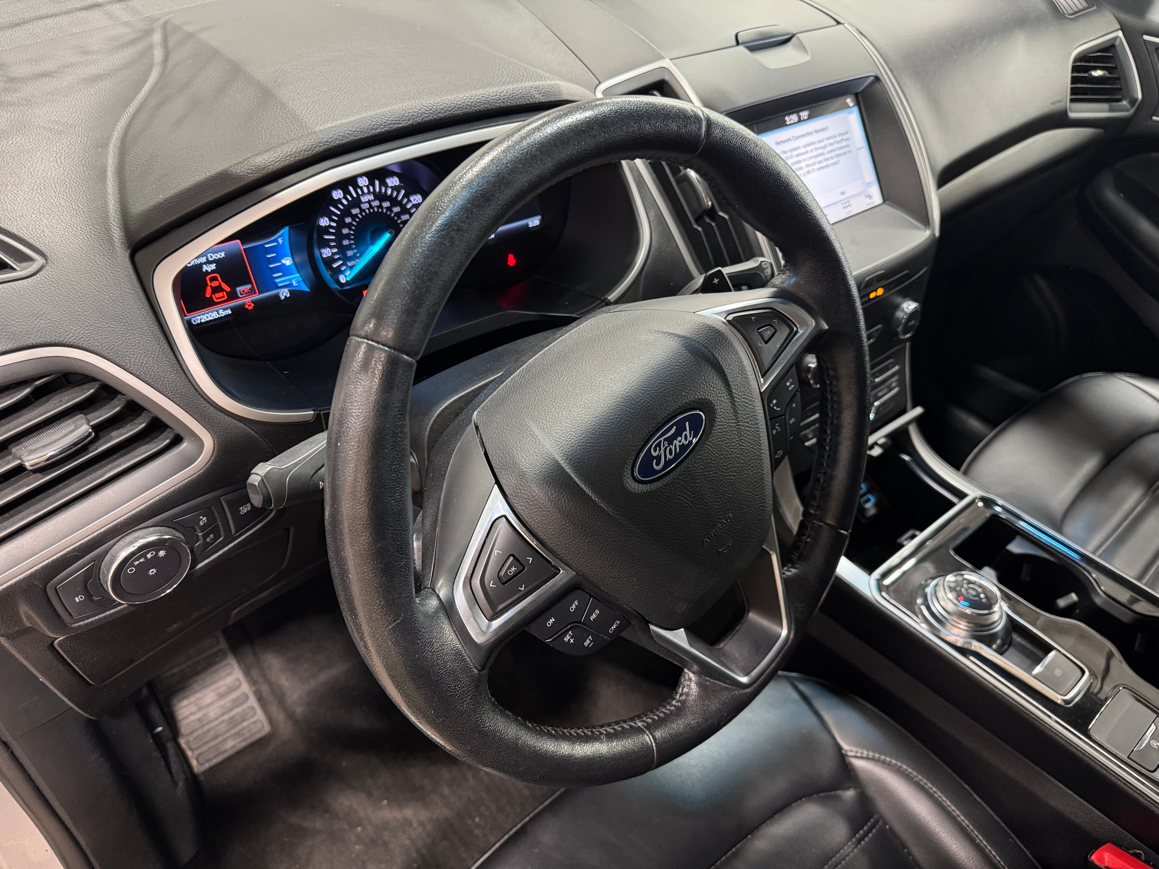 2019 Ford Edge SEL 3