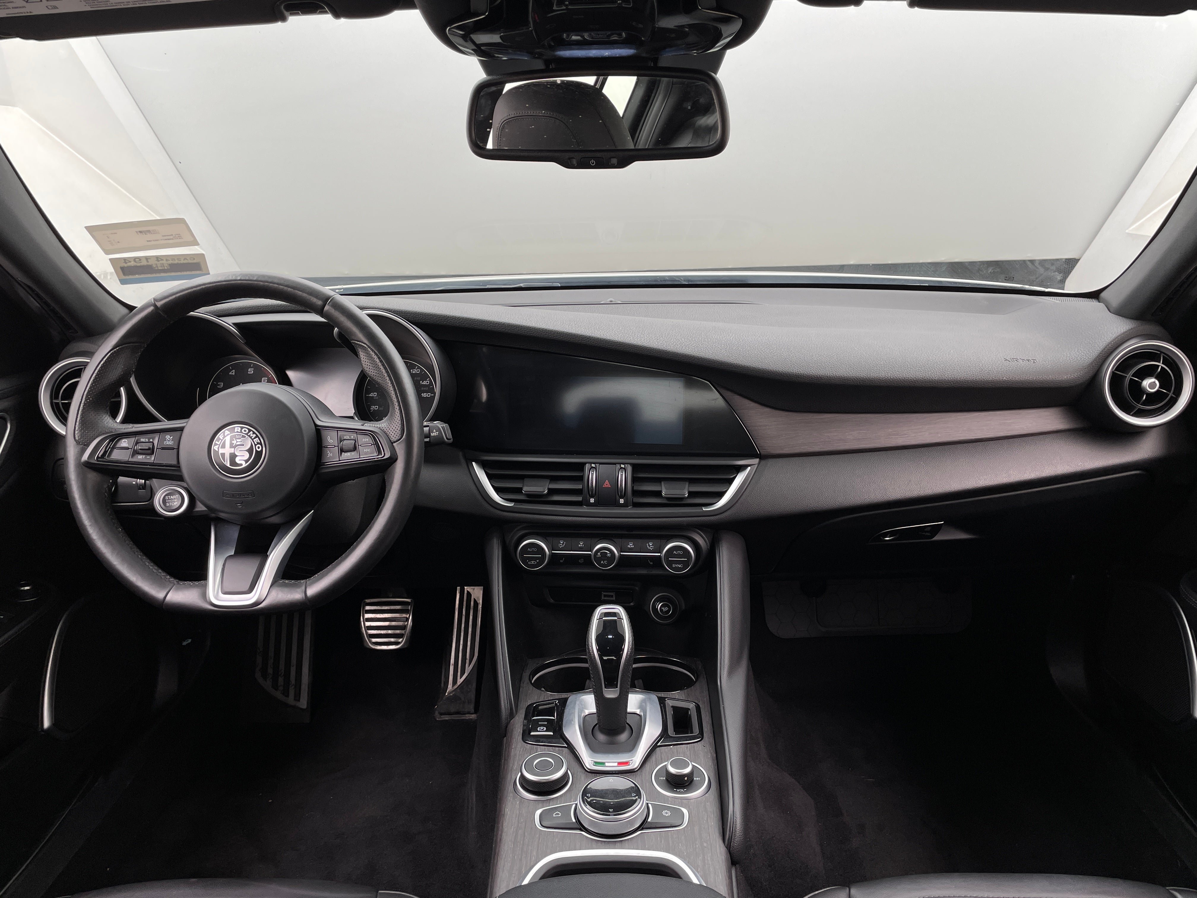 2022 Alfa Romeo Giulia Ti 2