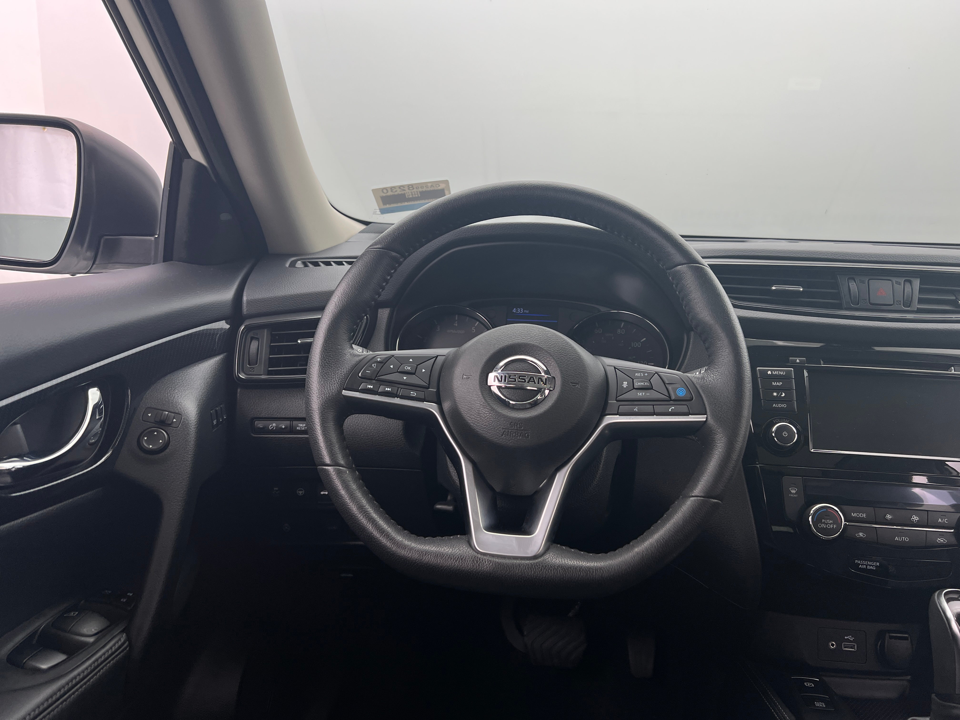 2020 Nissan Rogue SL 4