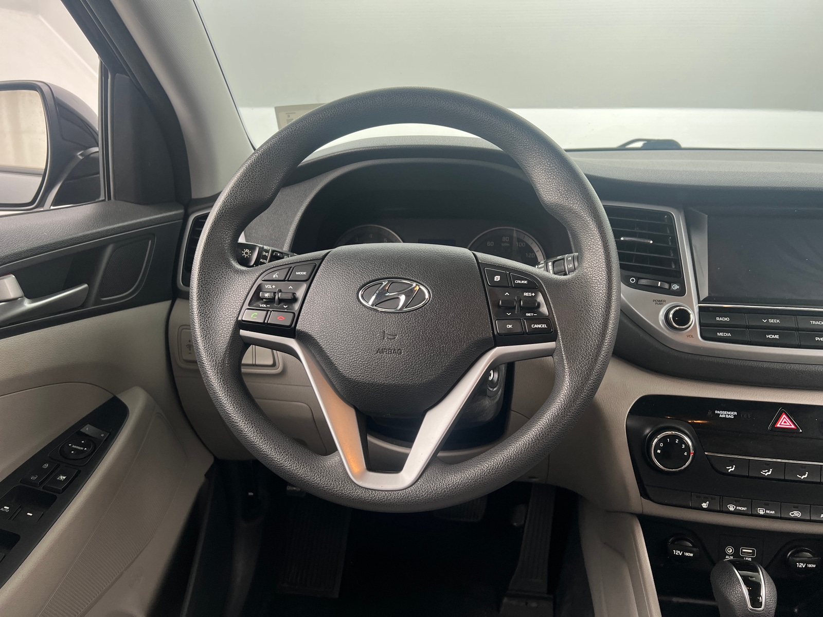 Thumbnail: 2018 Hyundai Tucson - 5