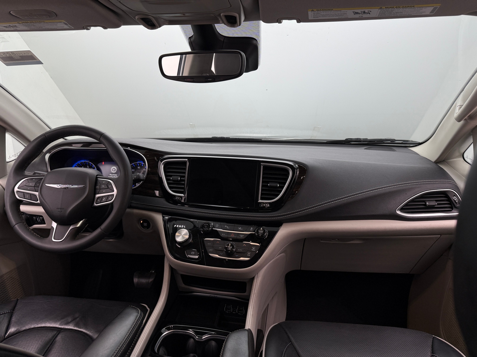 Thumbnail: 2023 Chrysler Pacifica - 2