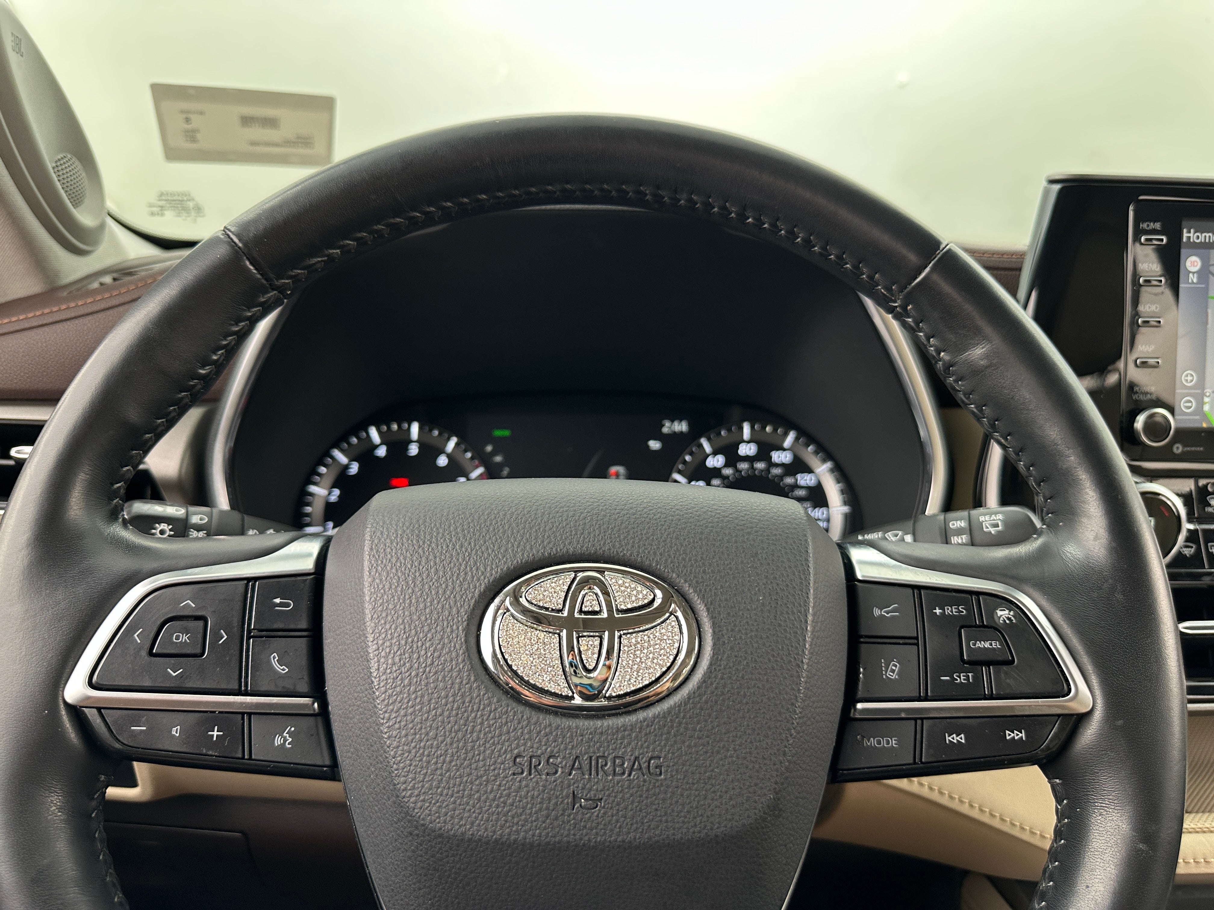 2021 Toyota Highlander Limited 4