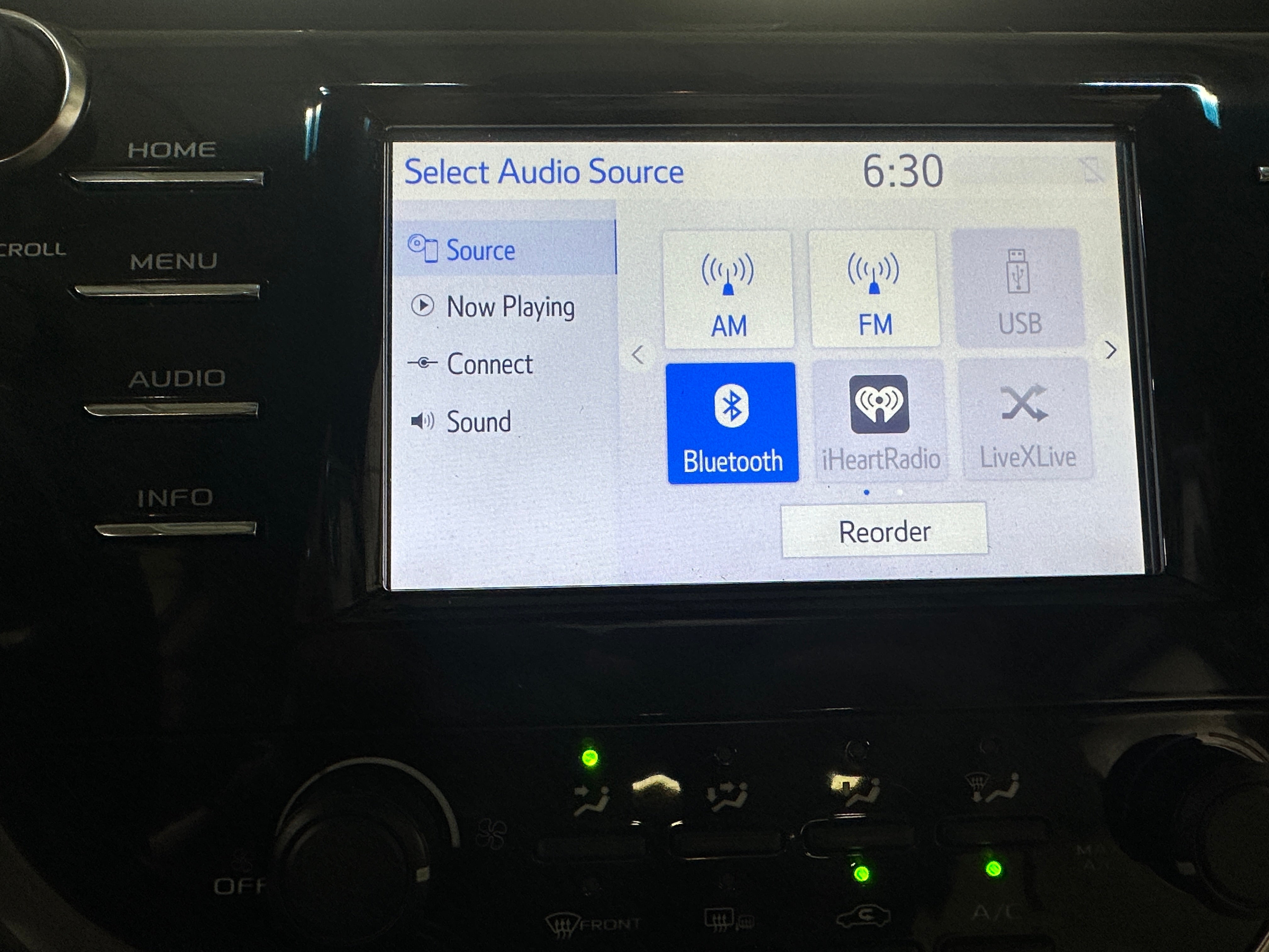 2018 Toyota Camry LE 4