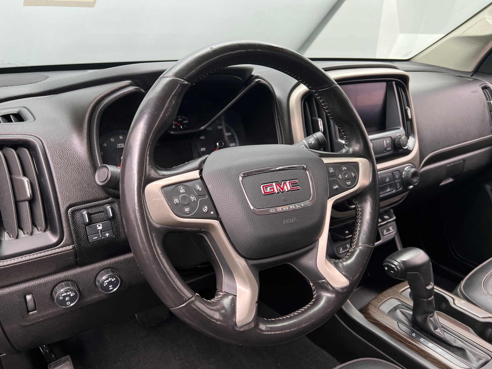 Thumbnail: 2020 GMC Canyon - 4