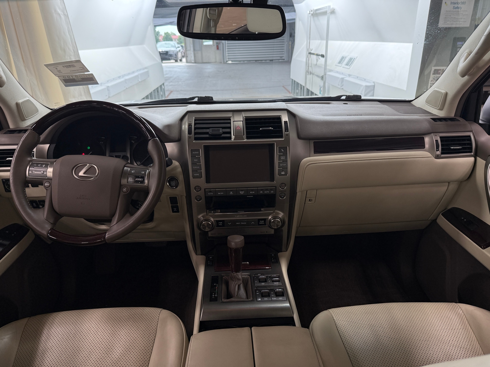 Thumbnail: 2015 Lexus GX - 2