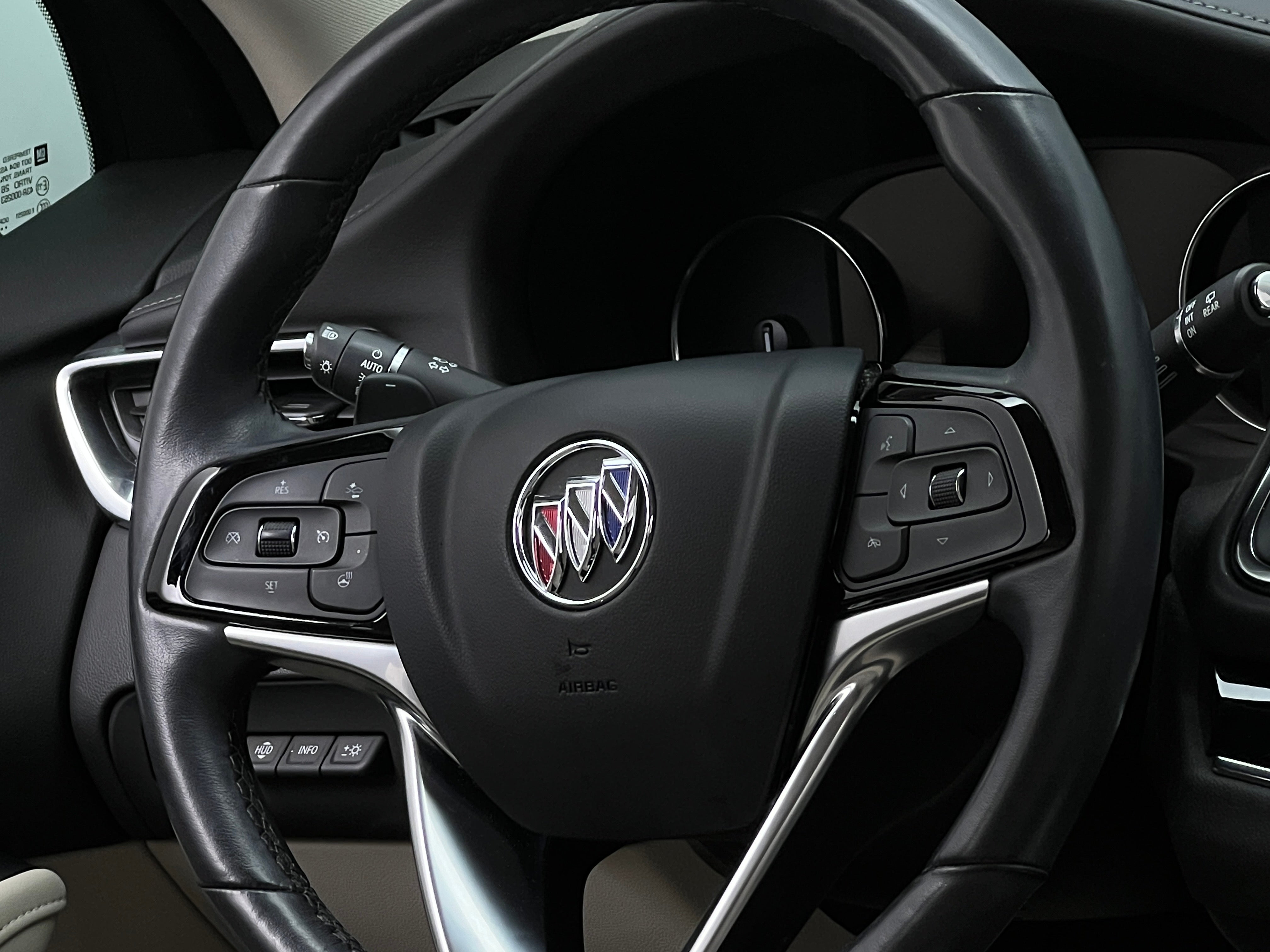 2023 Buick Enclave Avenir 4