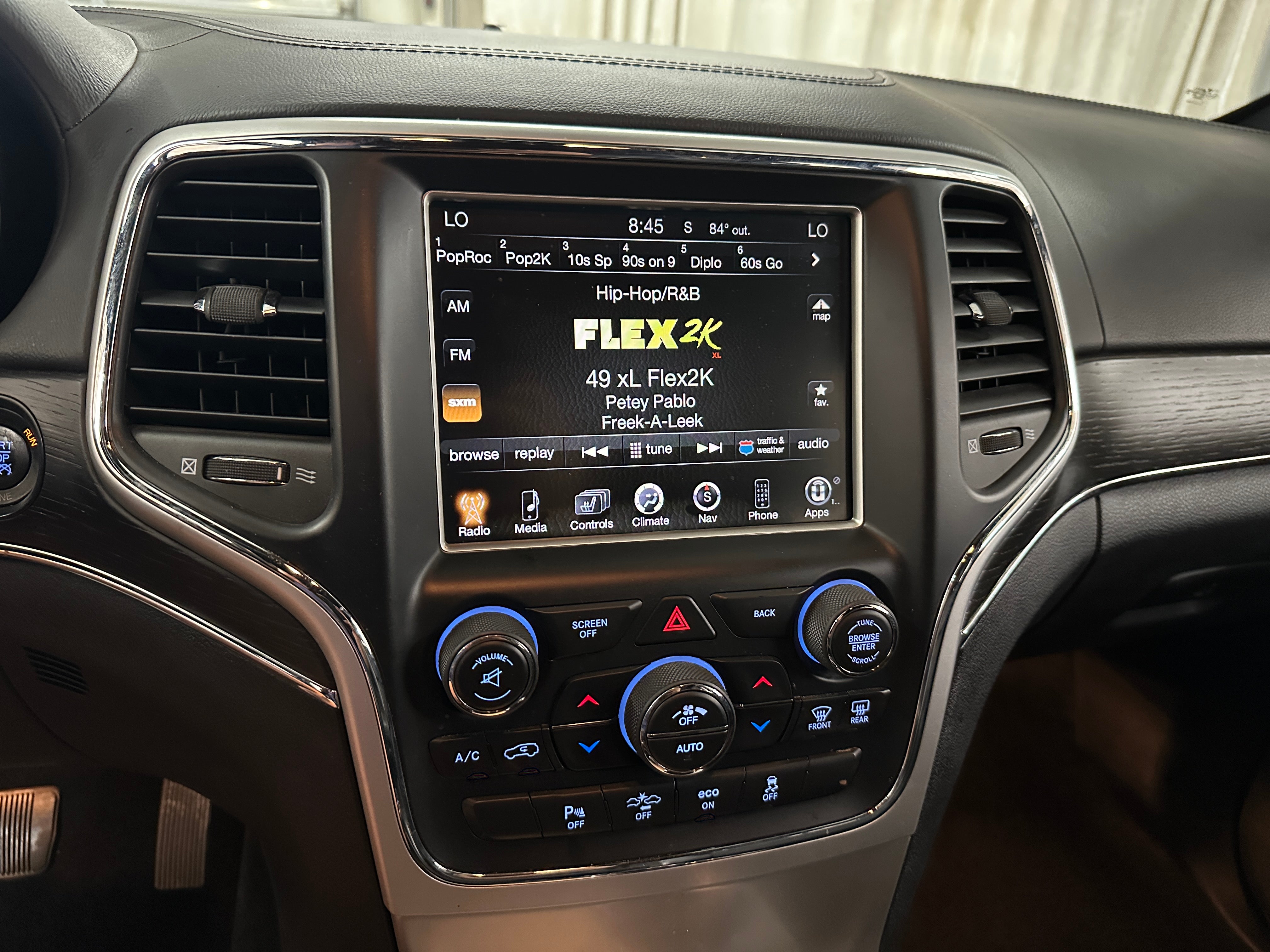 2014 Jeep Grand Cherokee Summit 4