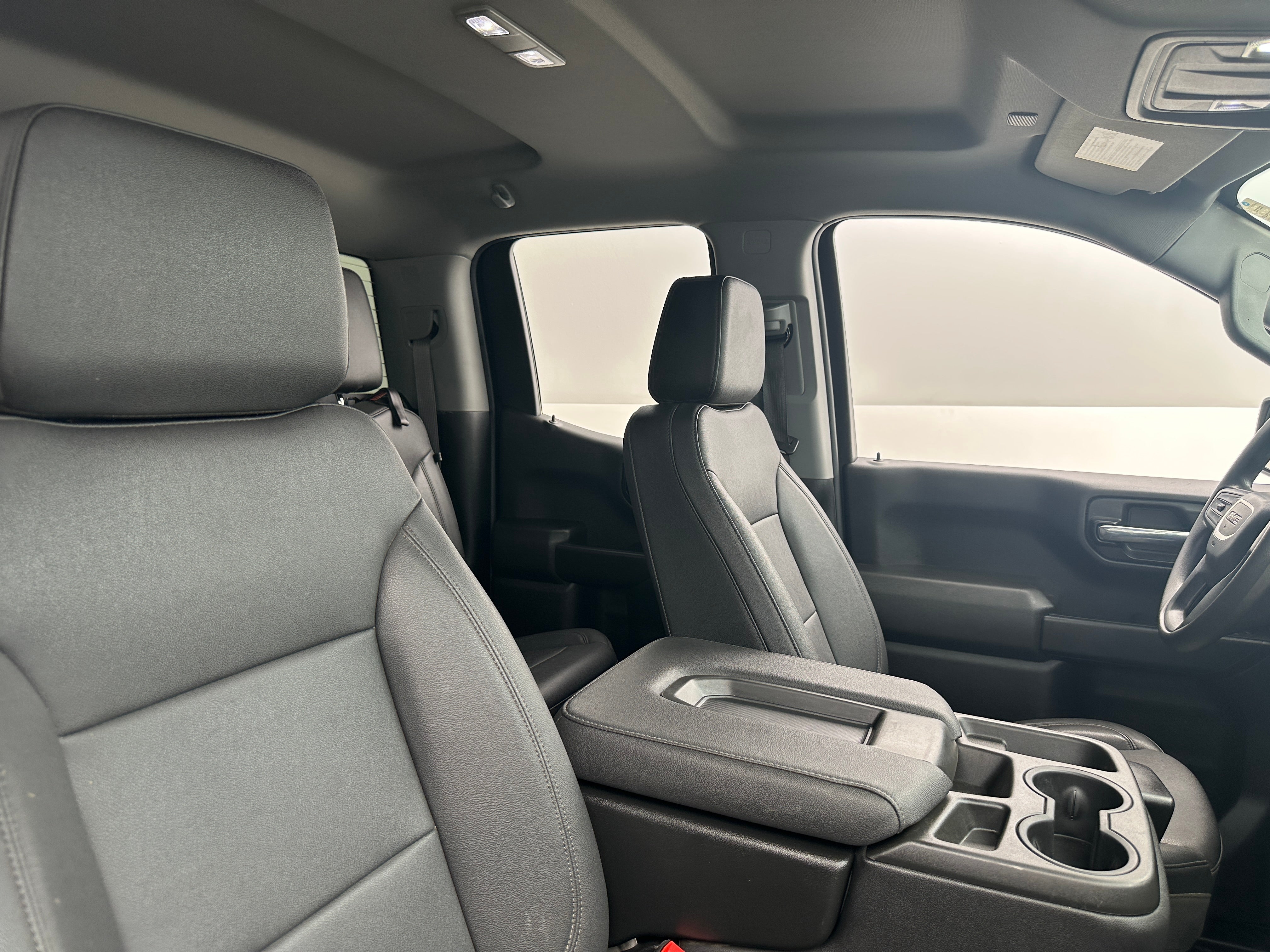 2023 GMC Sierra 1500 Pro 2