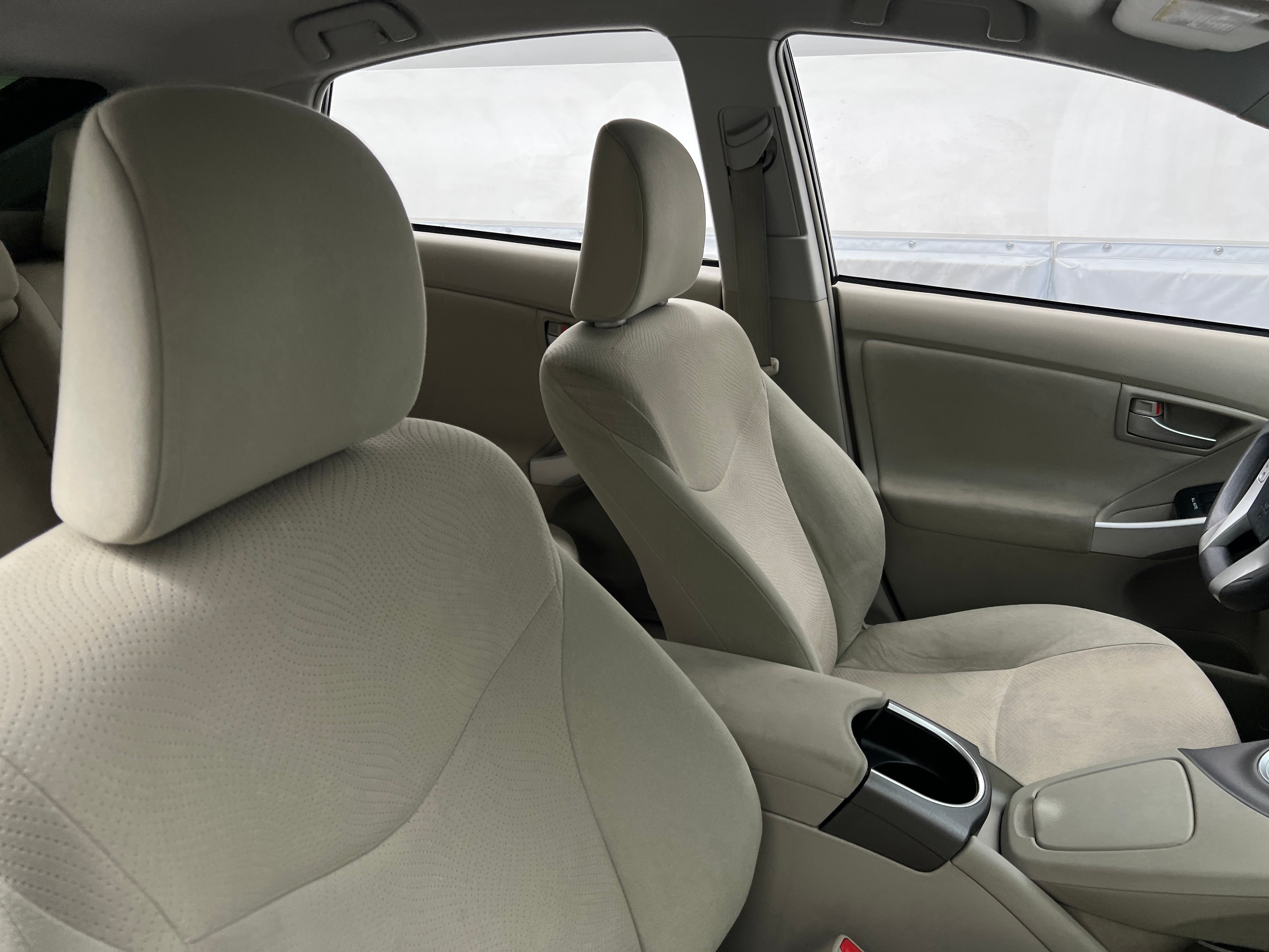 2015 Toyota Prius Three 2
