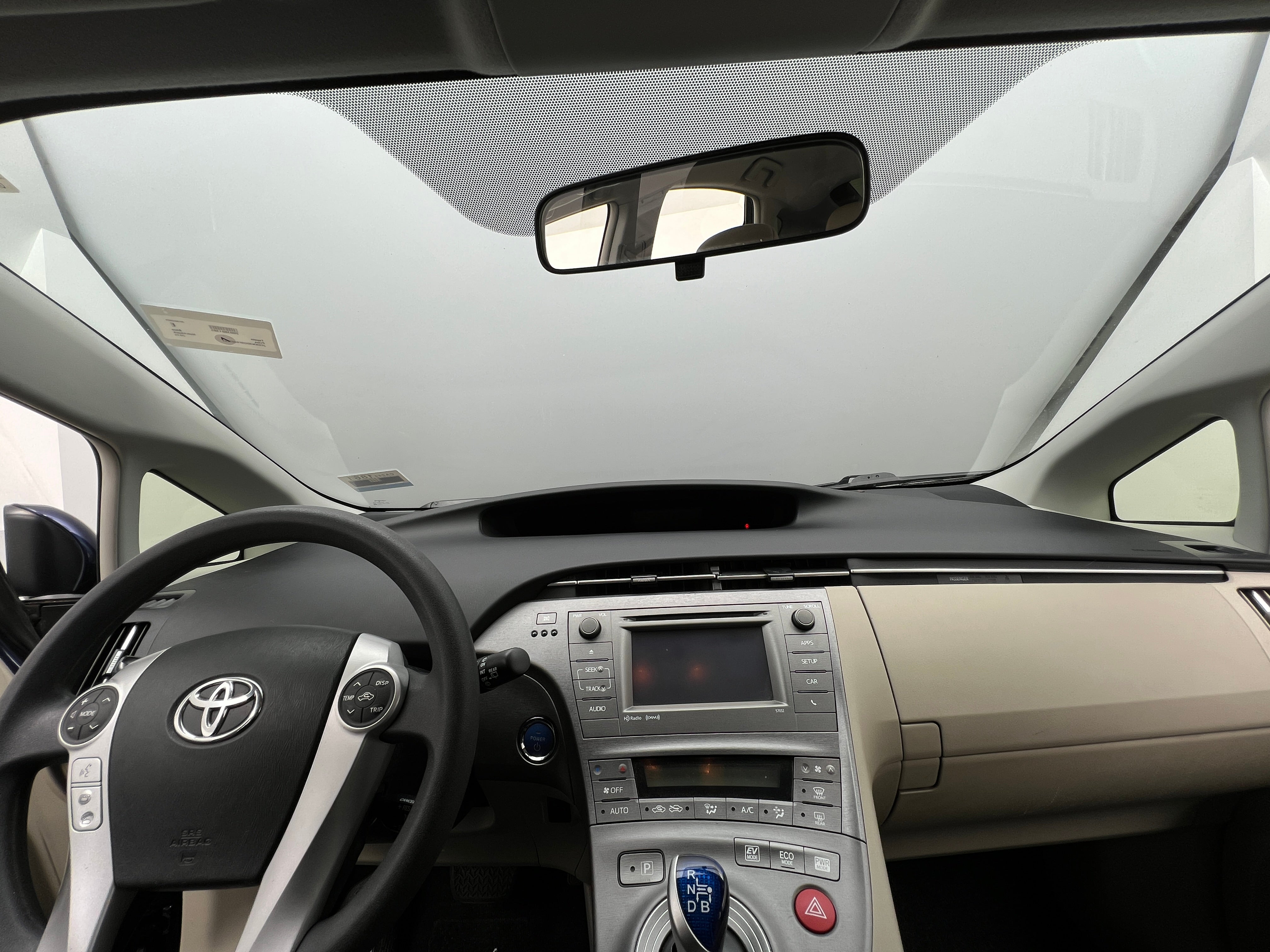2015 Toyota Prius Three 3