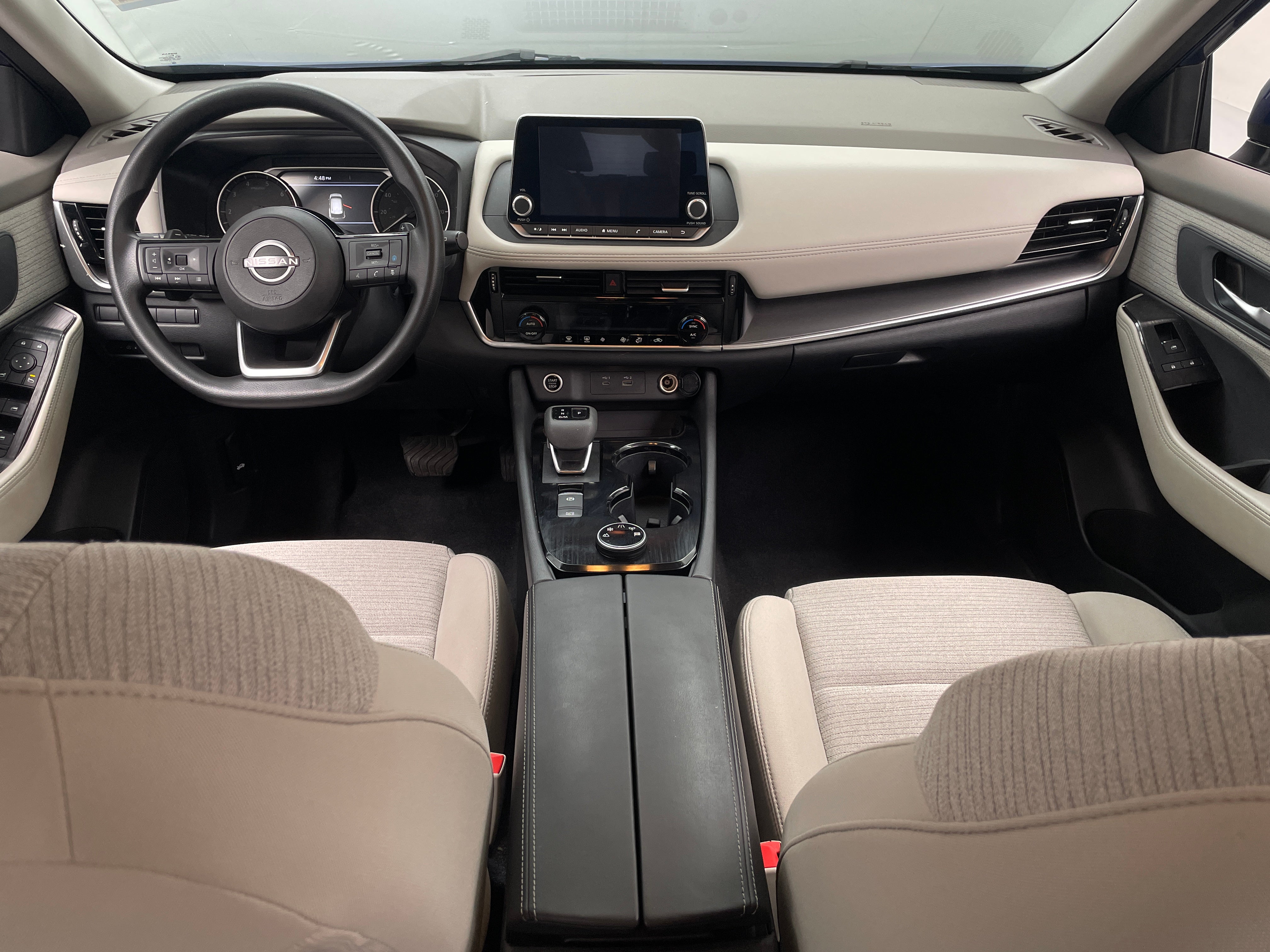 Thumbnail: 2022 Nissan Rogue - 3