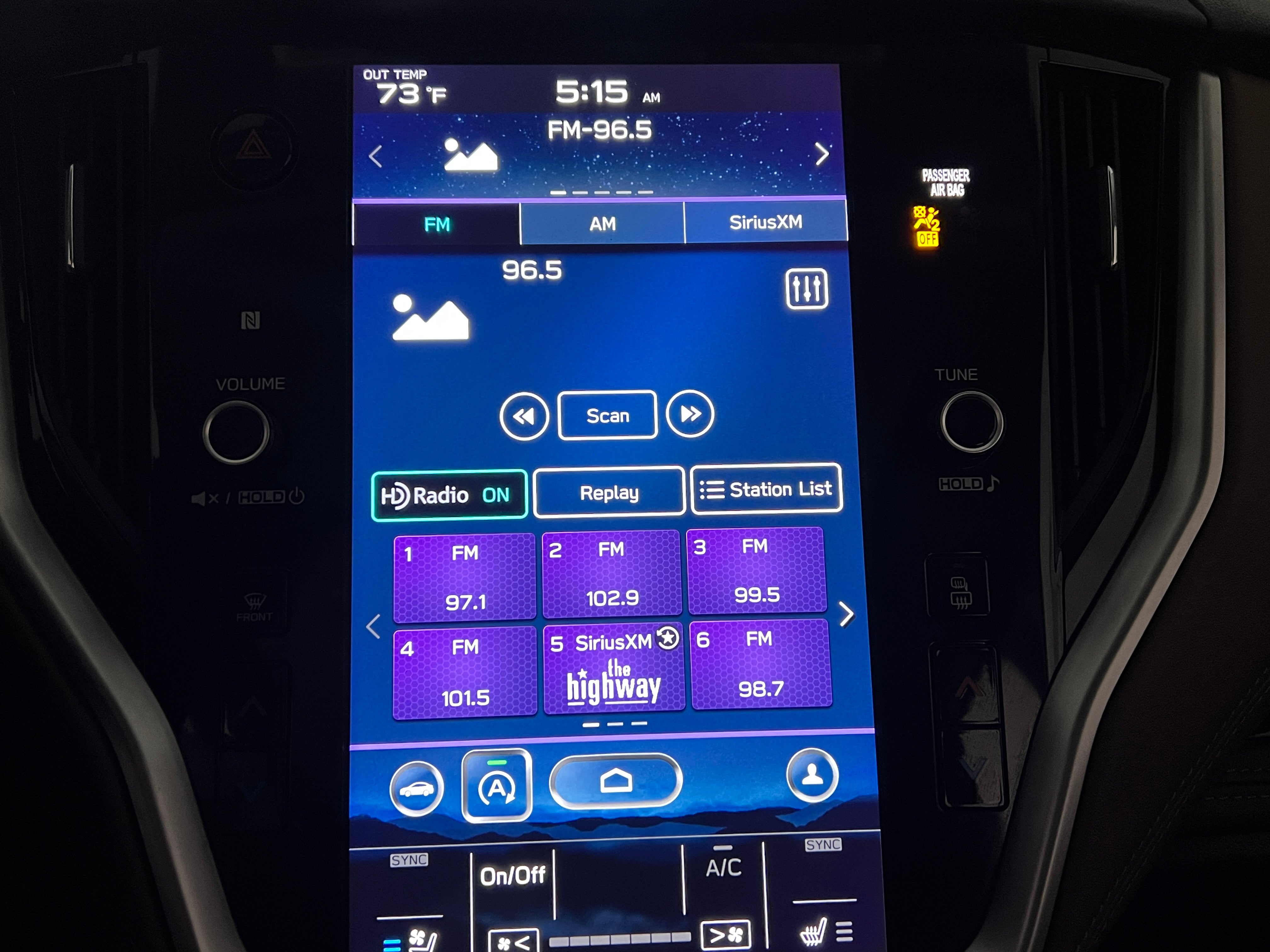 2020 Subaru Outback Touring 3