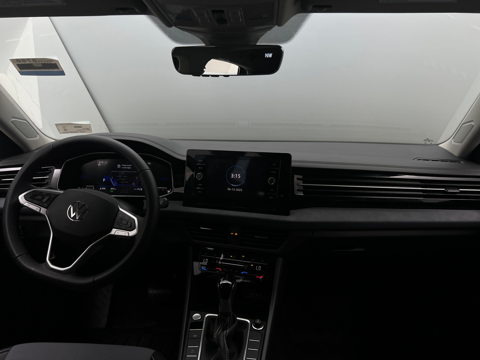 Thumbnail: 2025 Volkswagen Jetta - 2