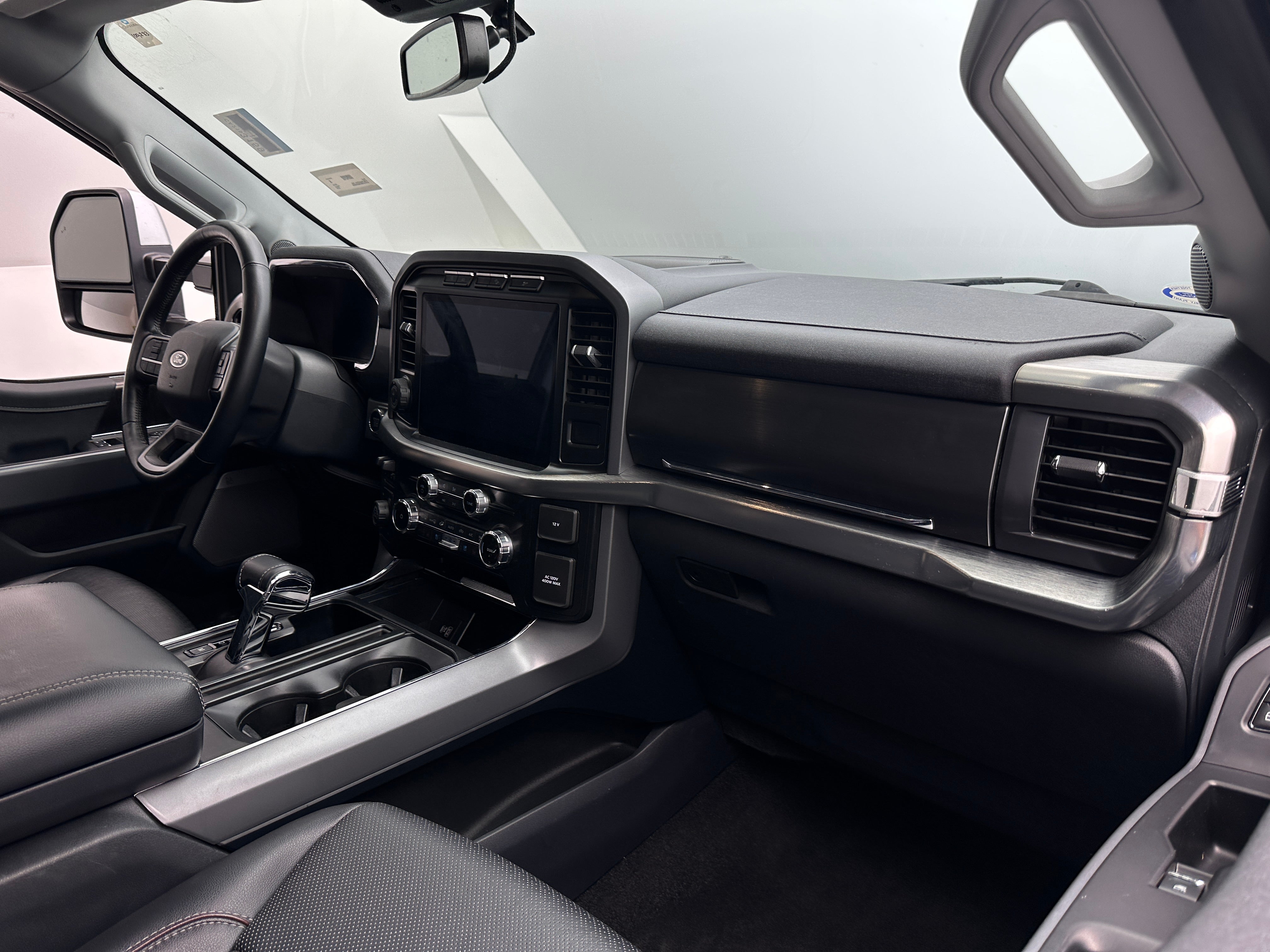 2022 Ford Econoline E-150 2