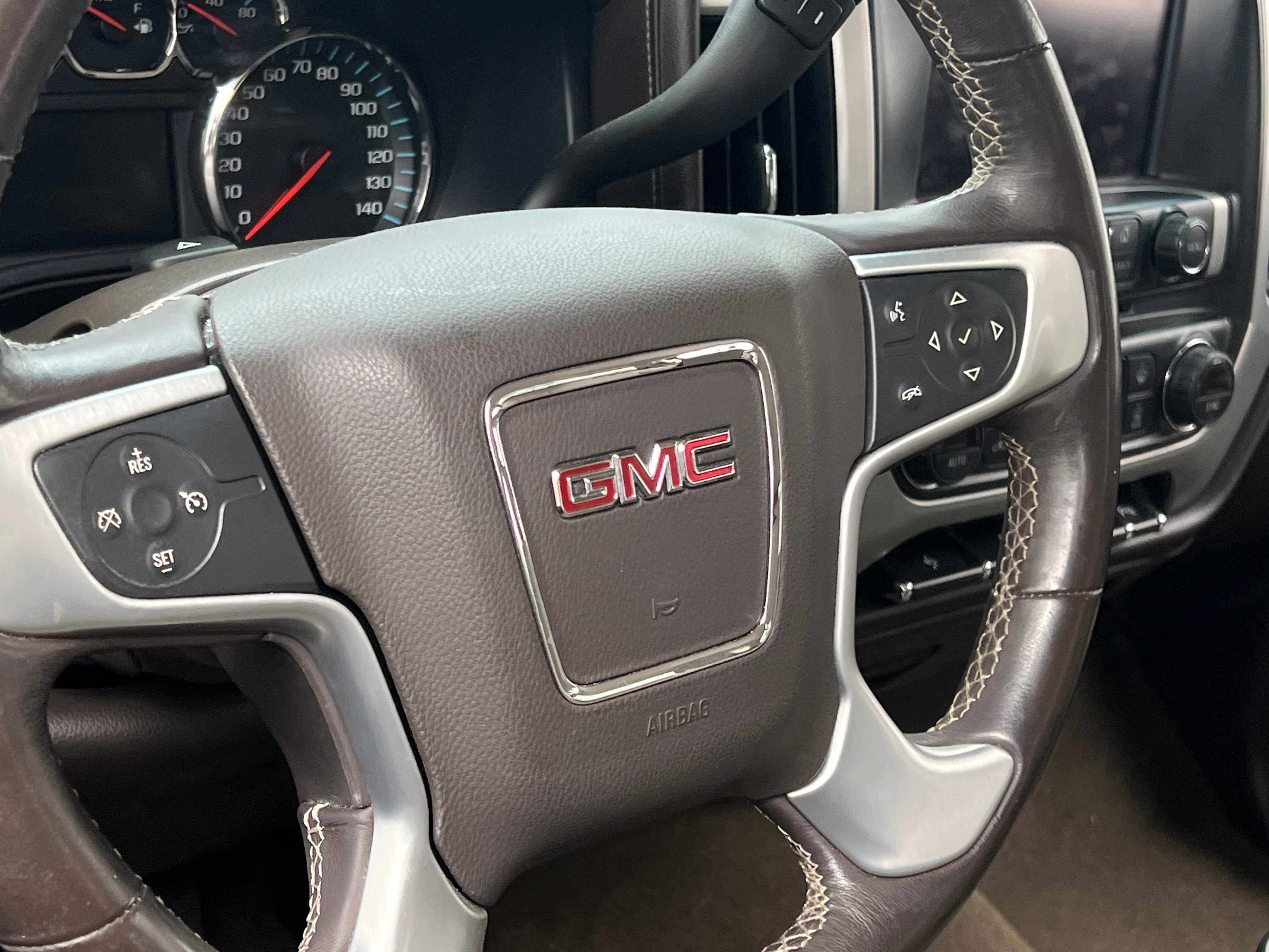 2017 GMC Sierra 1500 SLE 5
