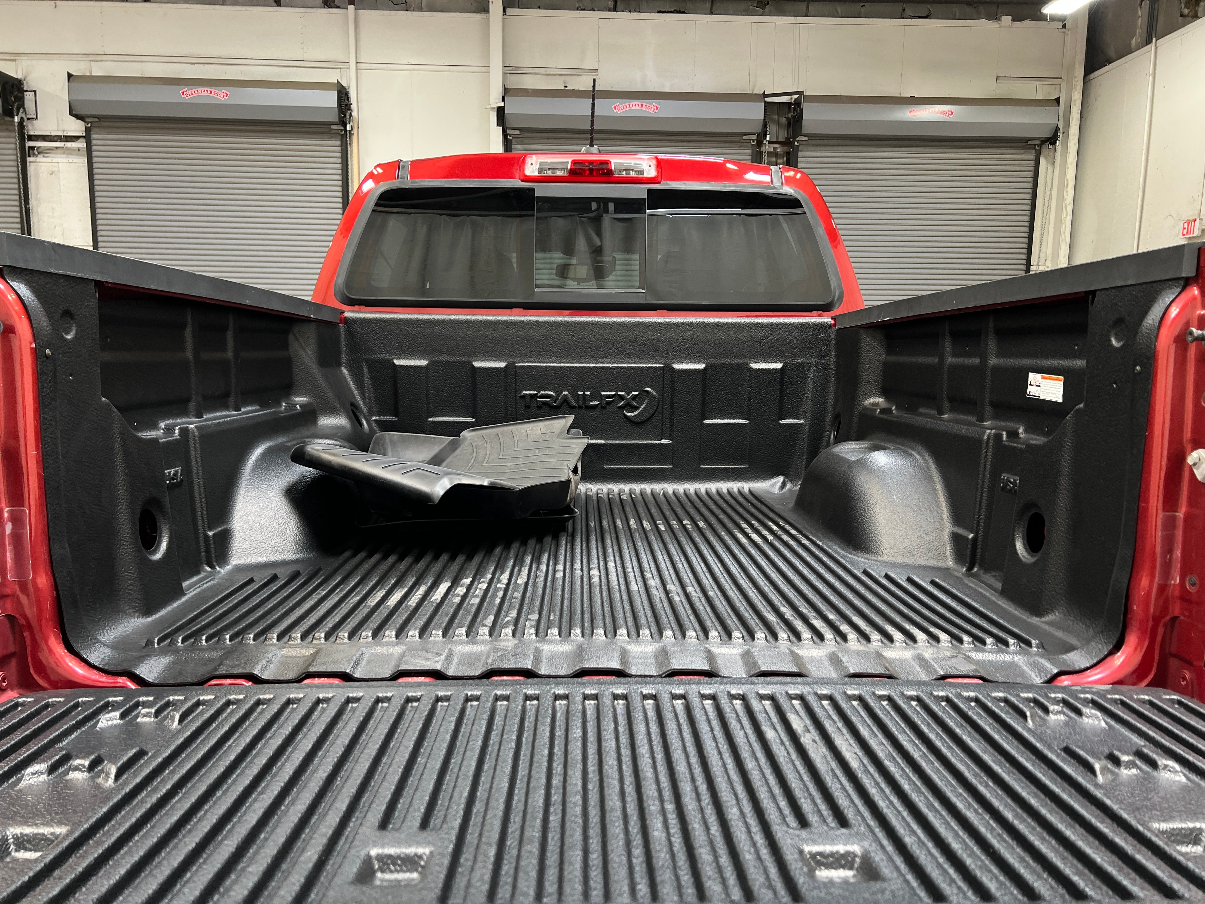 Thumbnail: 2016 GMC Canyon - 6