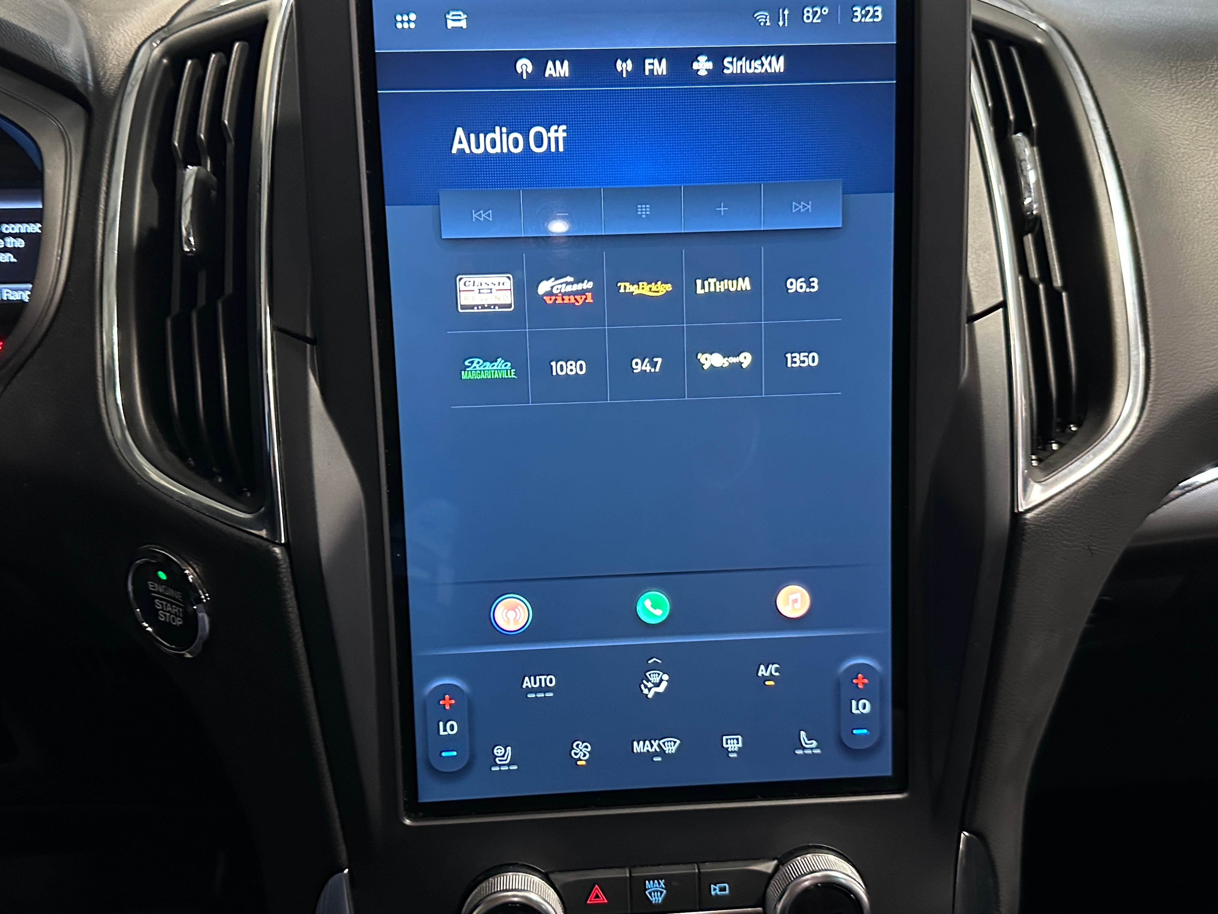 2024 Ford Edge Titanium 3