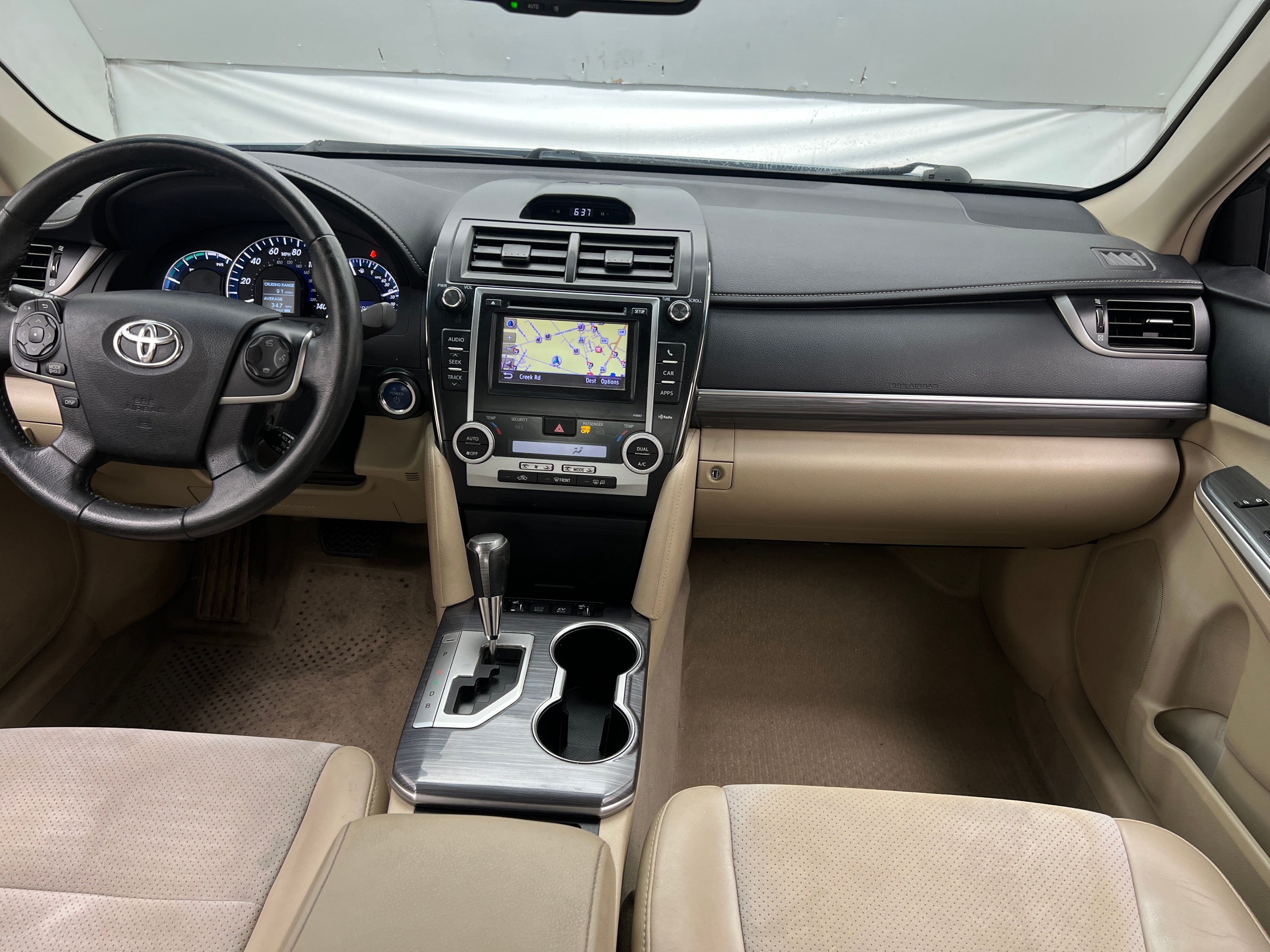 2013 Toyota Camry XLE 3