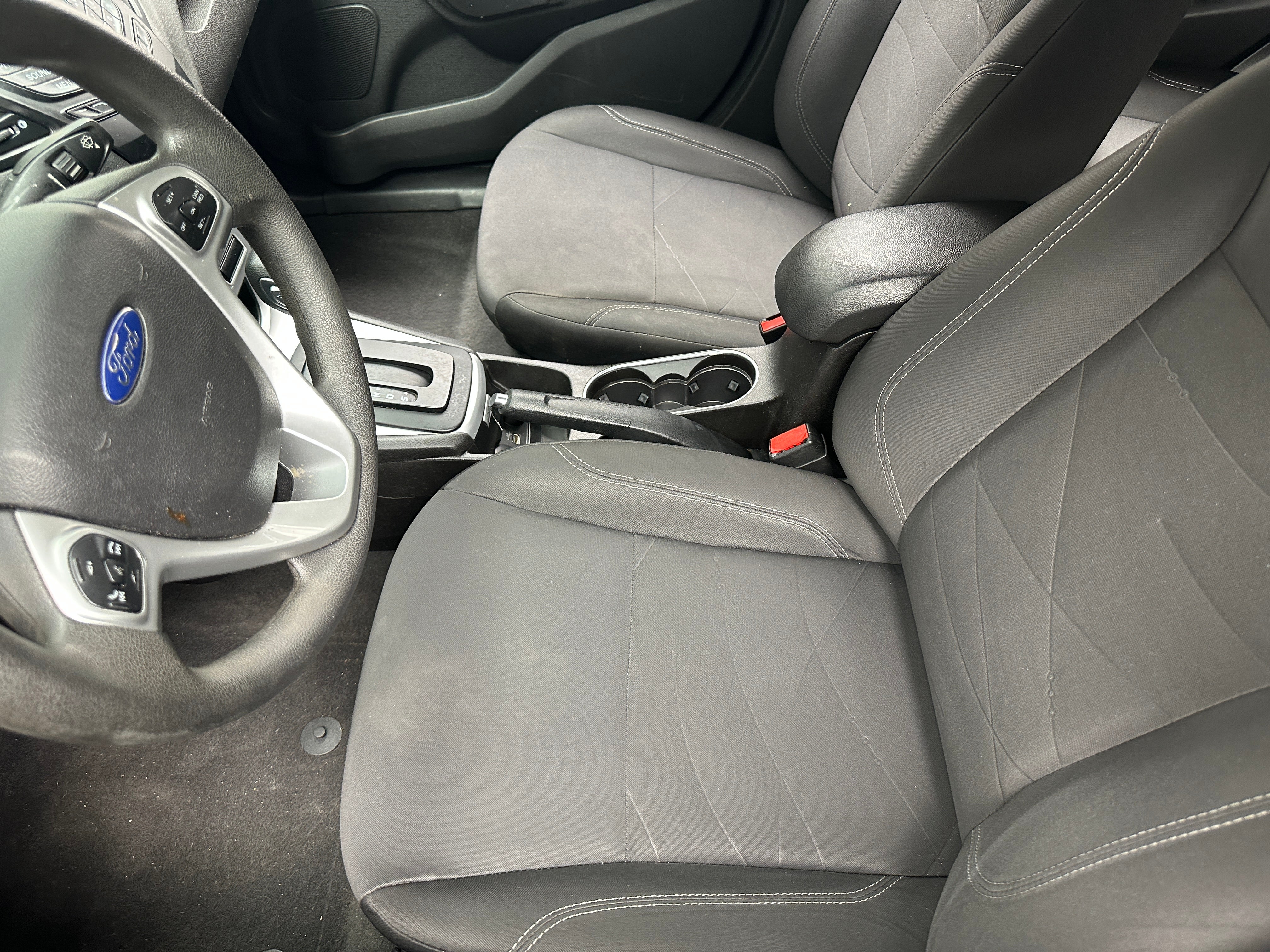 2019 Ford Fiesta SE 2