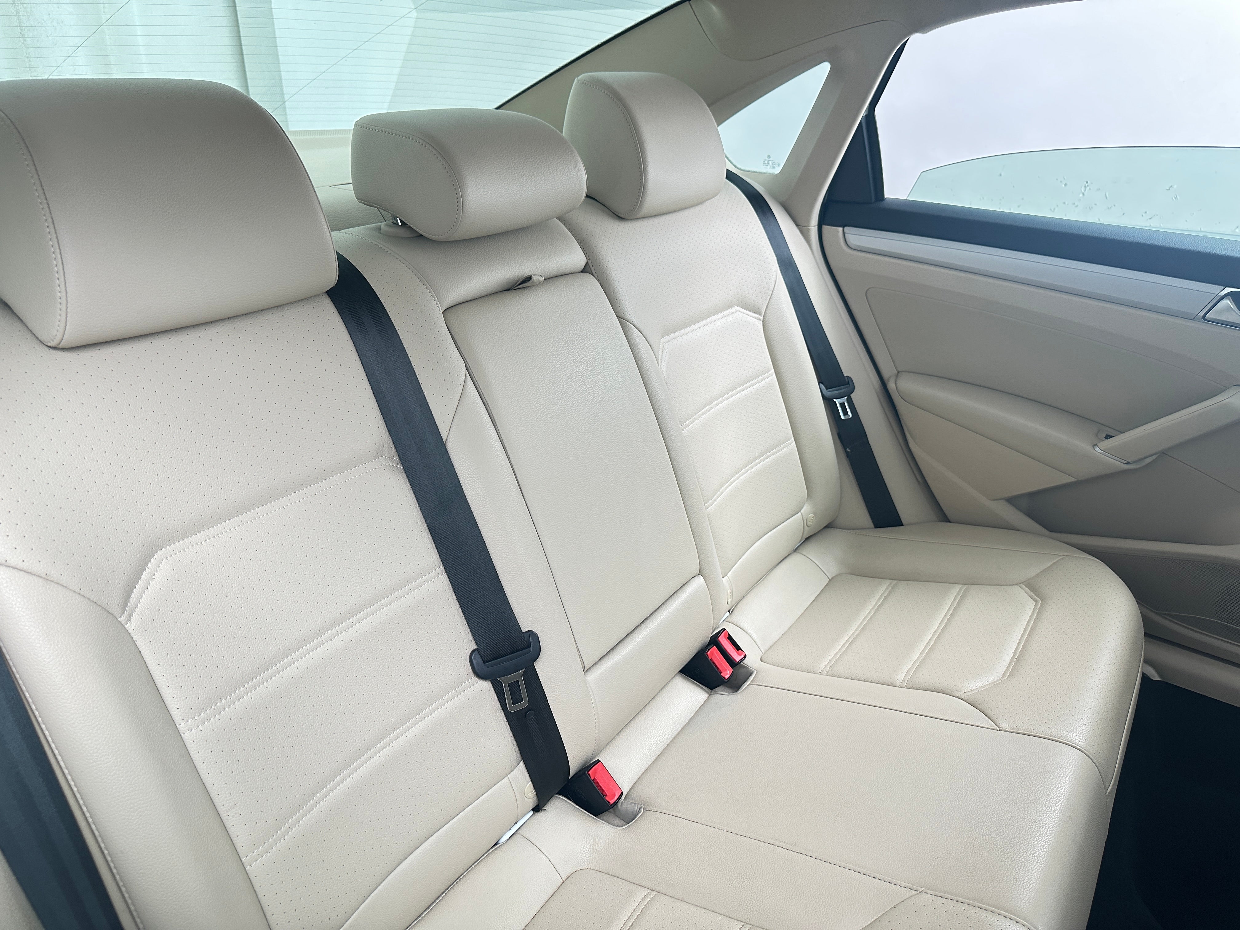 2019 Volkswagen Passat Wolfsburg Edition 5