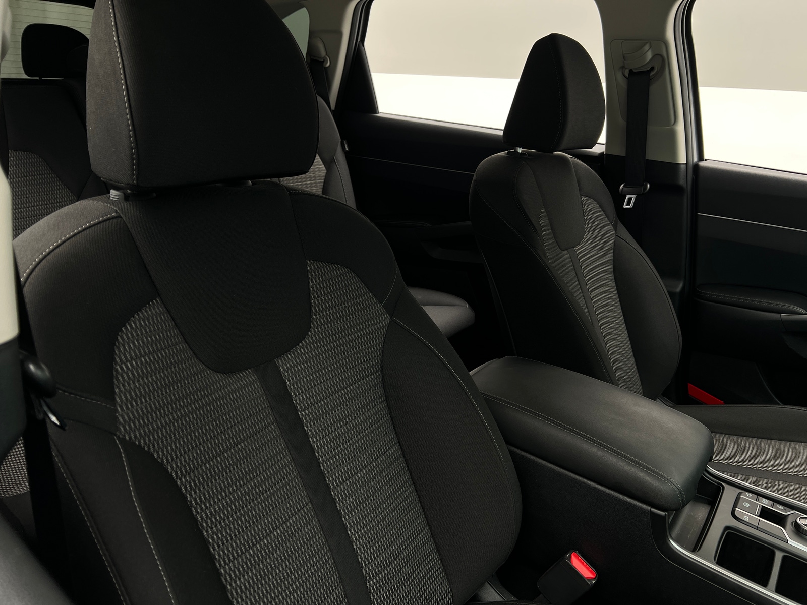 Thumbnail: 2024 Kia Sorento - 2