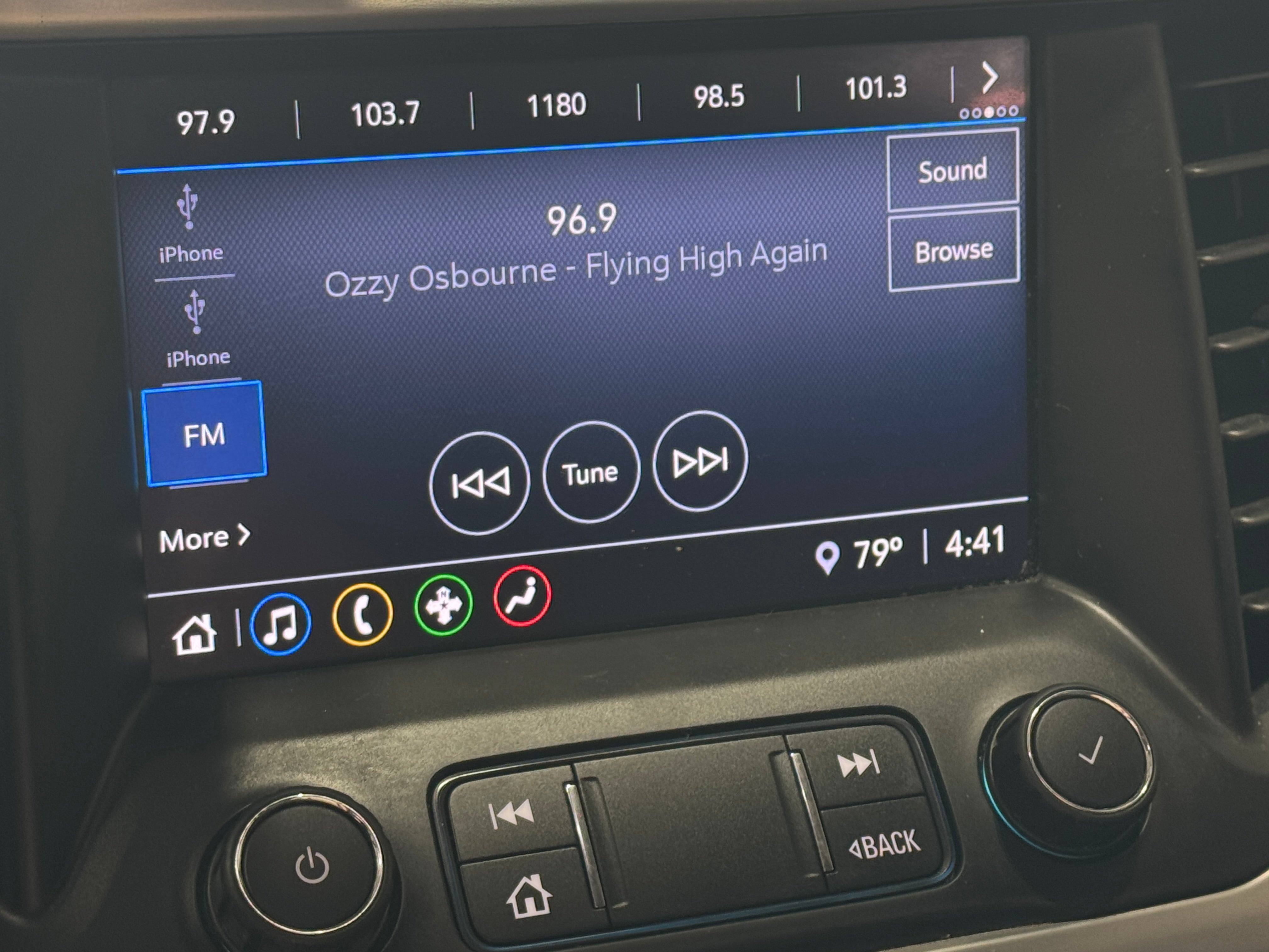 2020 GMC Acadia SLE 4
