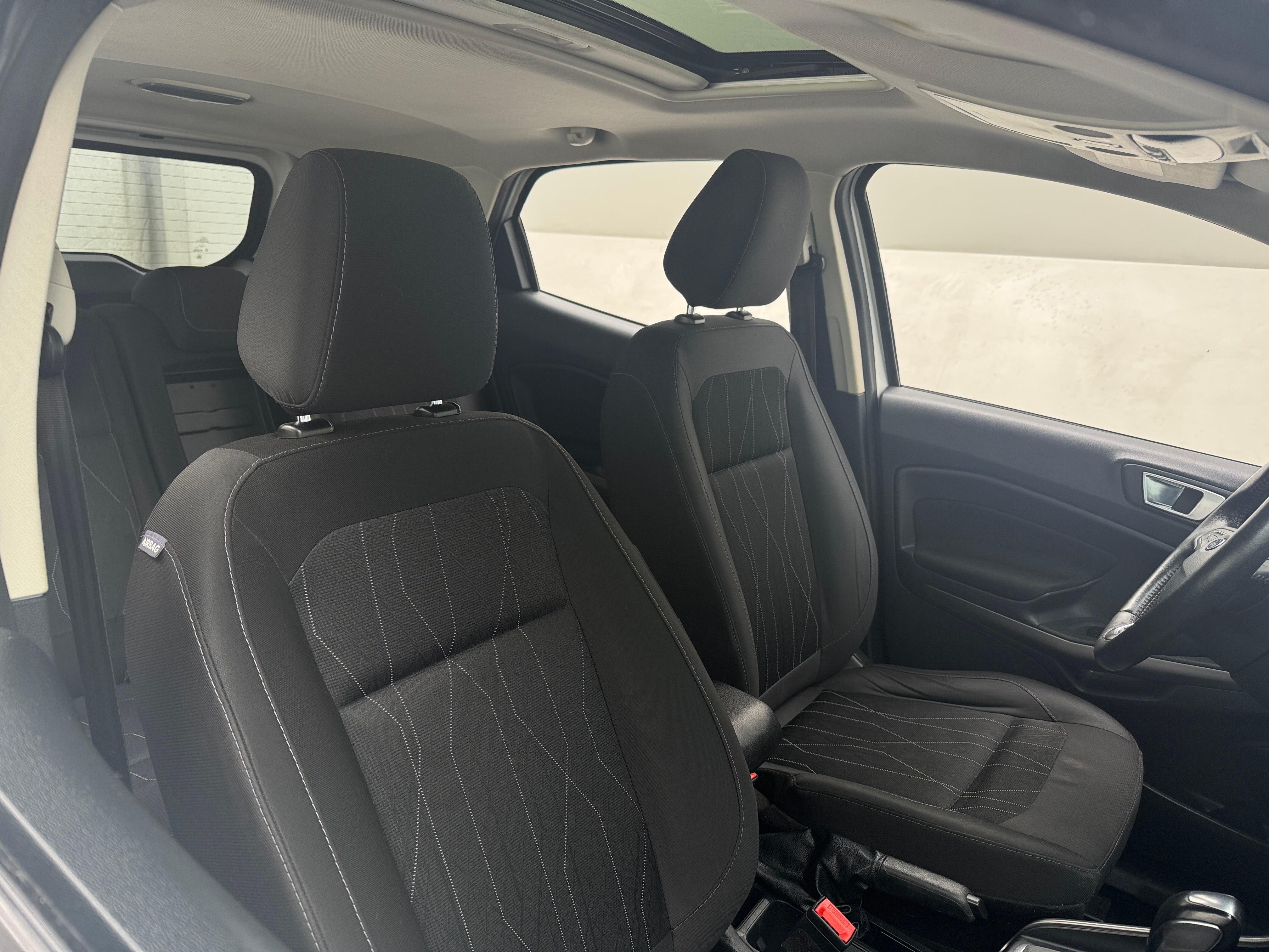 2019 Ford EcoSport SE 2