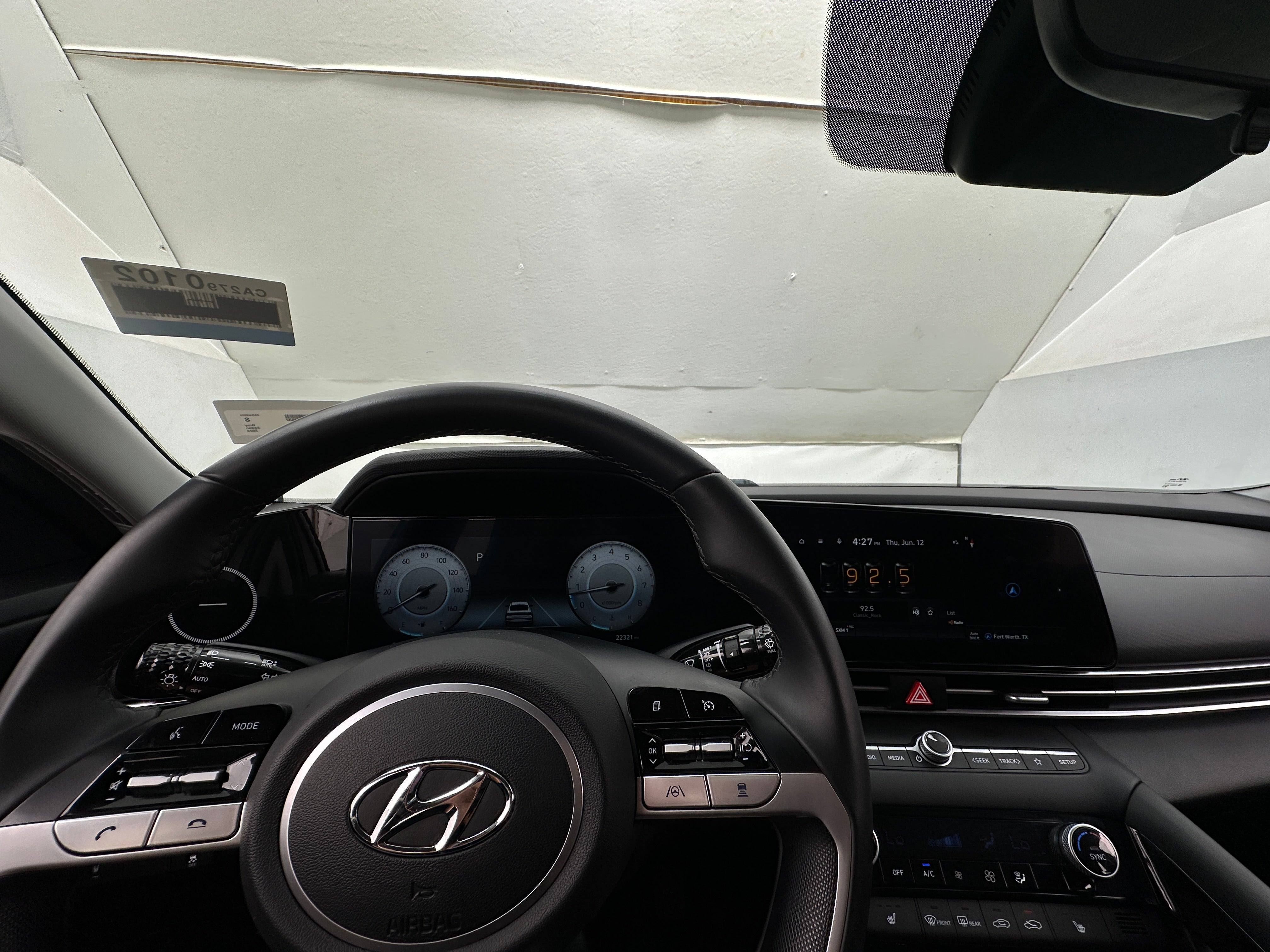 Thumbnail: 2023 Hyundai Elantra - 3