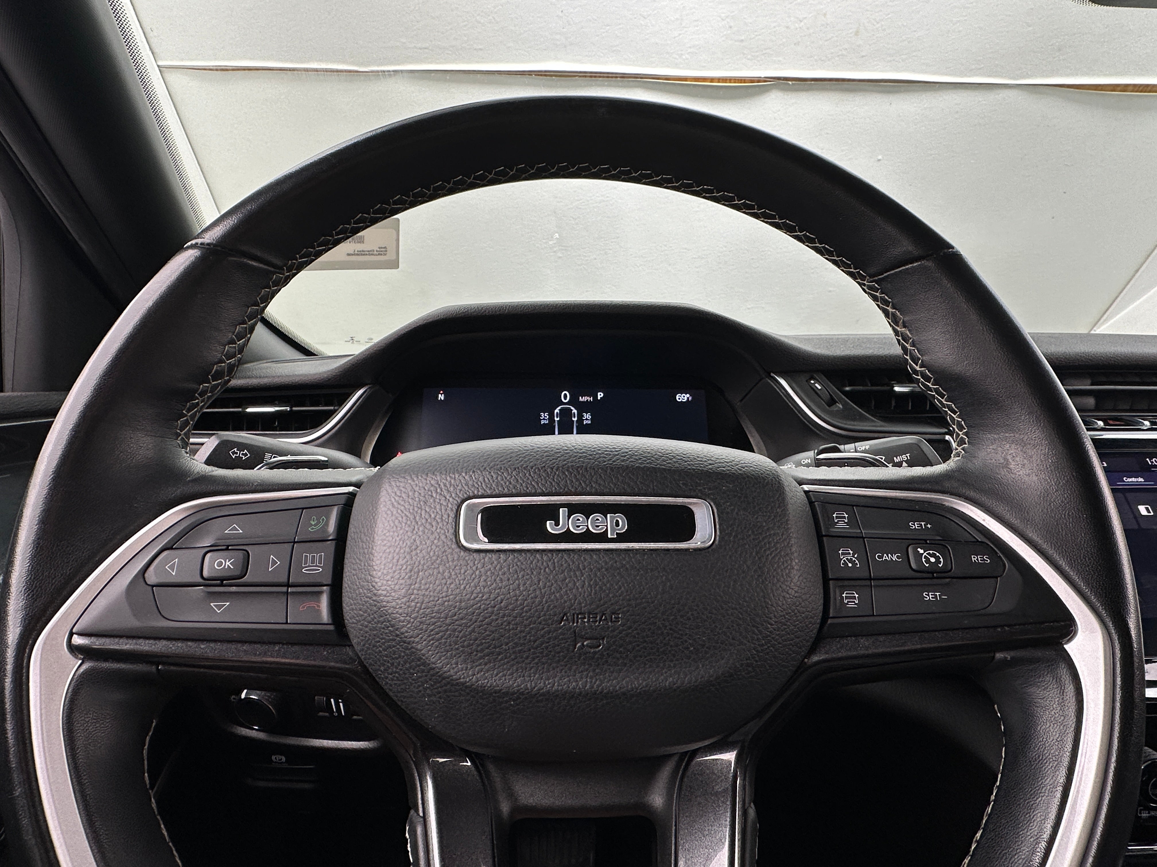 2022 Jeep Grand Cherokee L Altitude 4