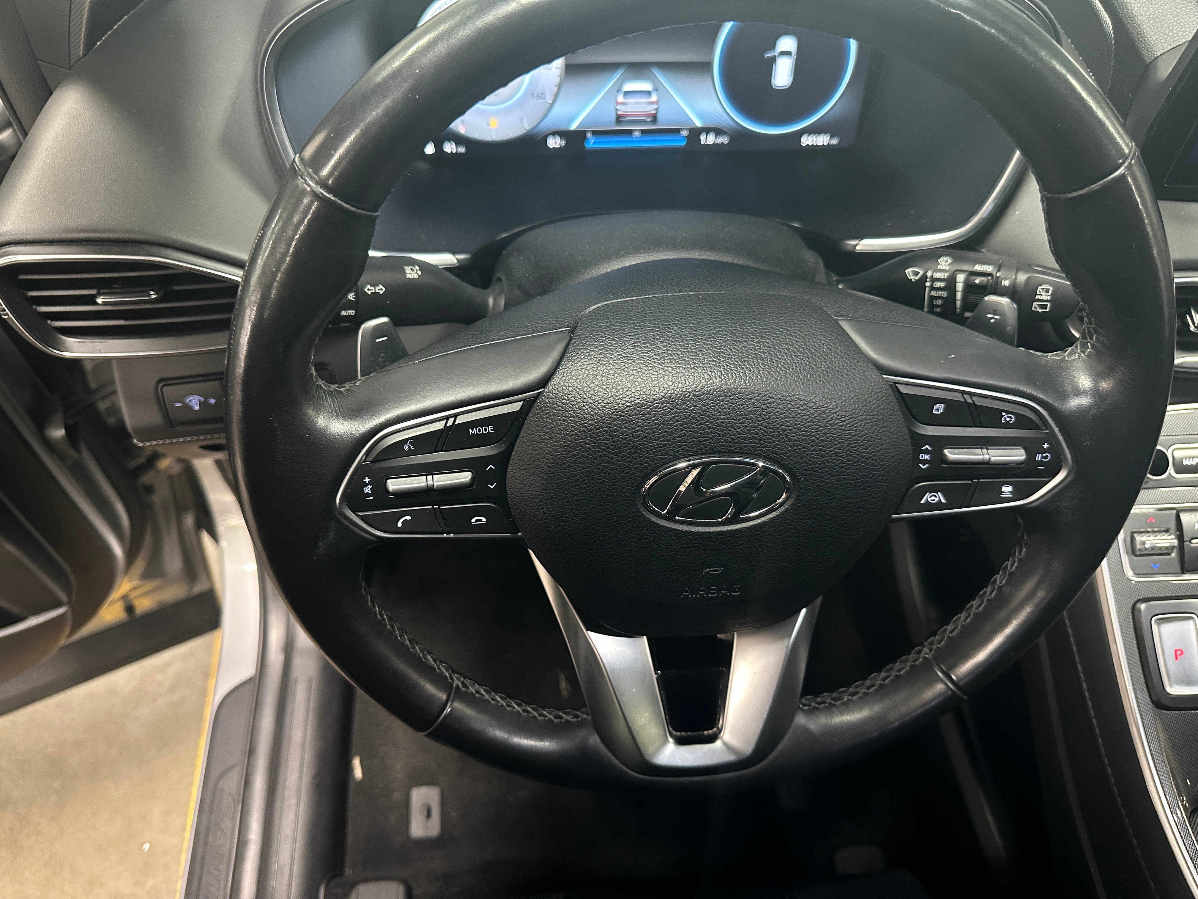 2023 Hyundai Santa Fe Limited 4