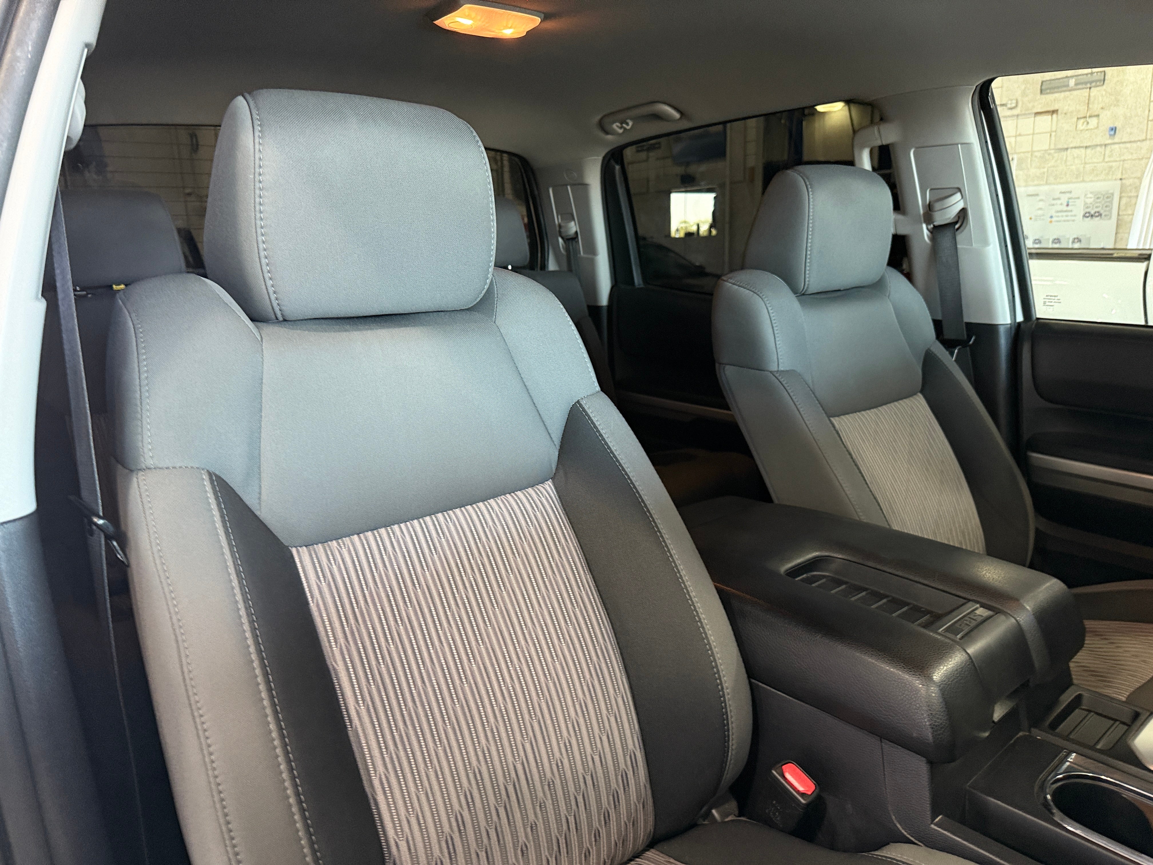 2017 Toyota Tundra SR5 2