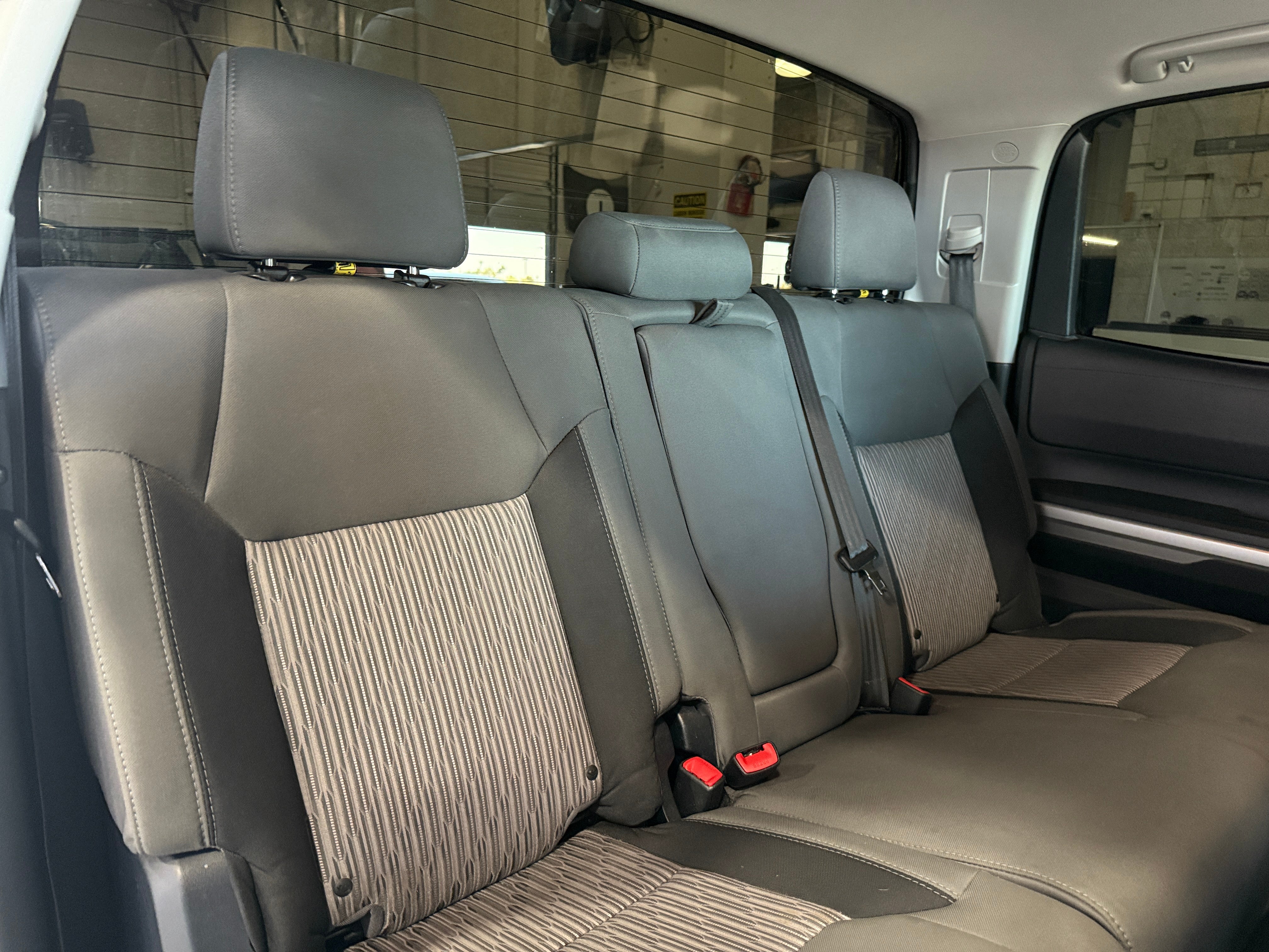 2017 Toyota Tundra SR5 6