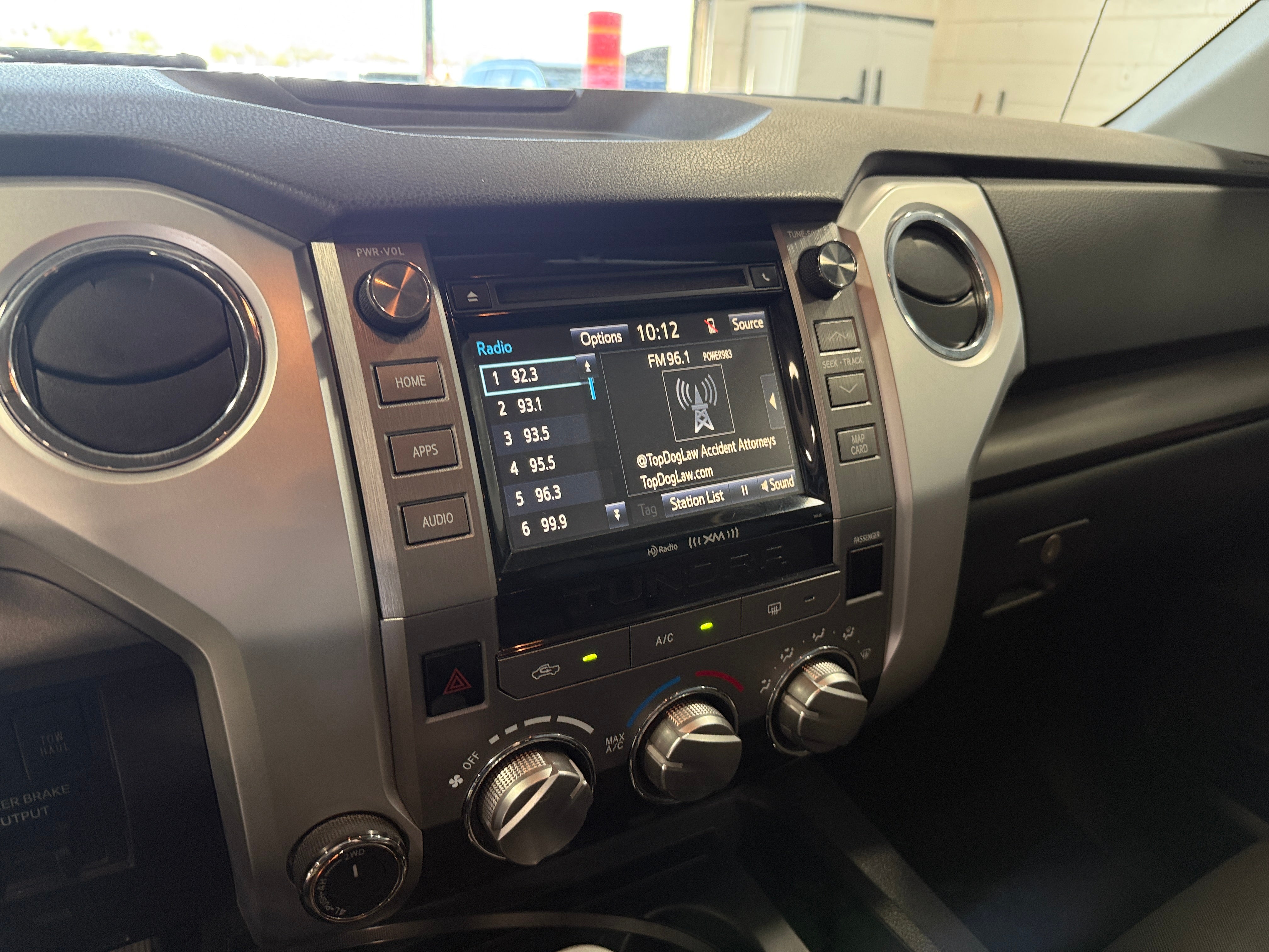 2017 Toyota Tundra SR5 4