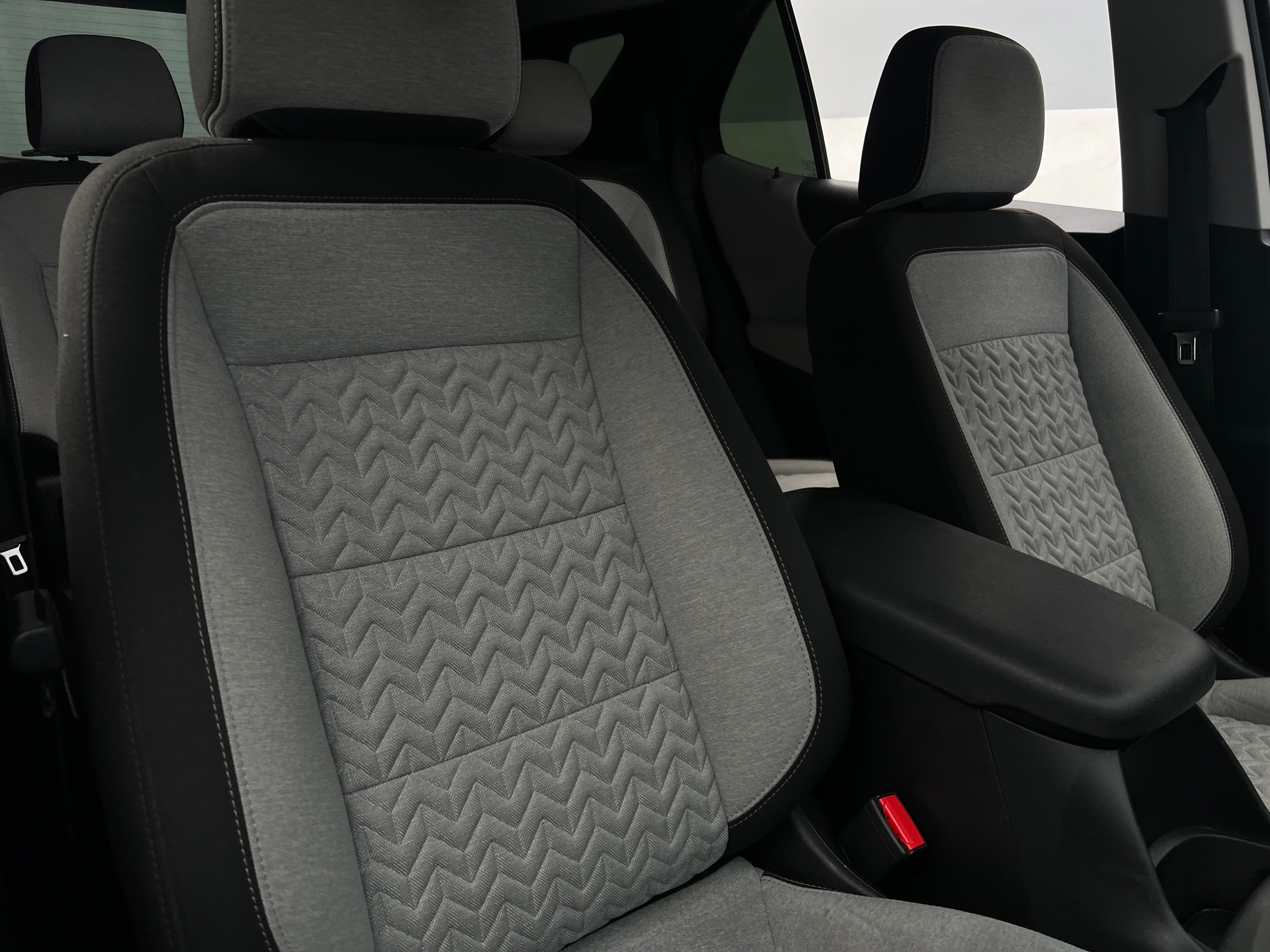 2024 Chevrolet Equinox LS 2