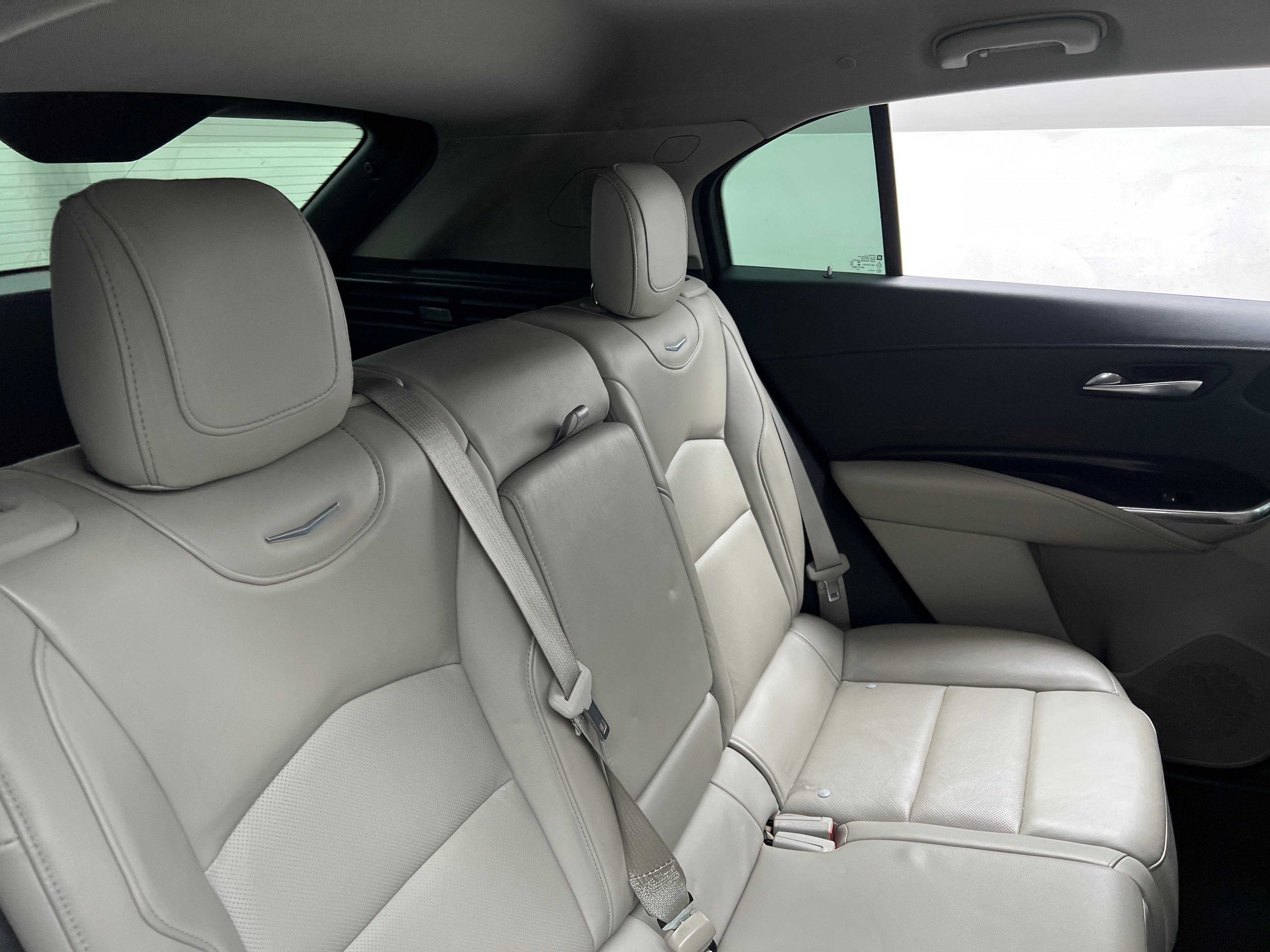 Thumbnail: 2019 Cadillac XT4 - 5