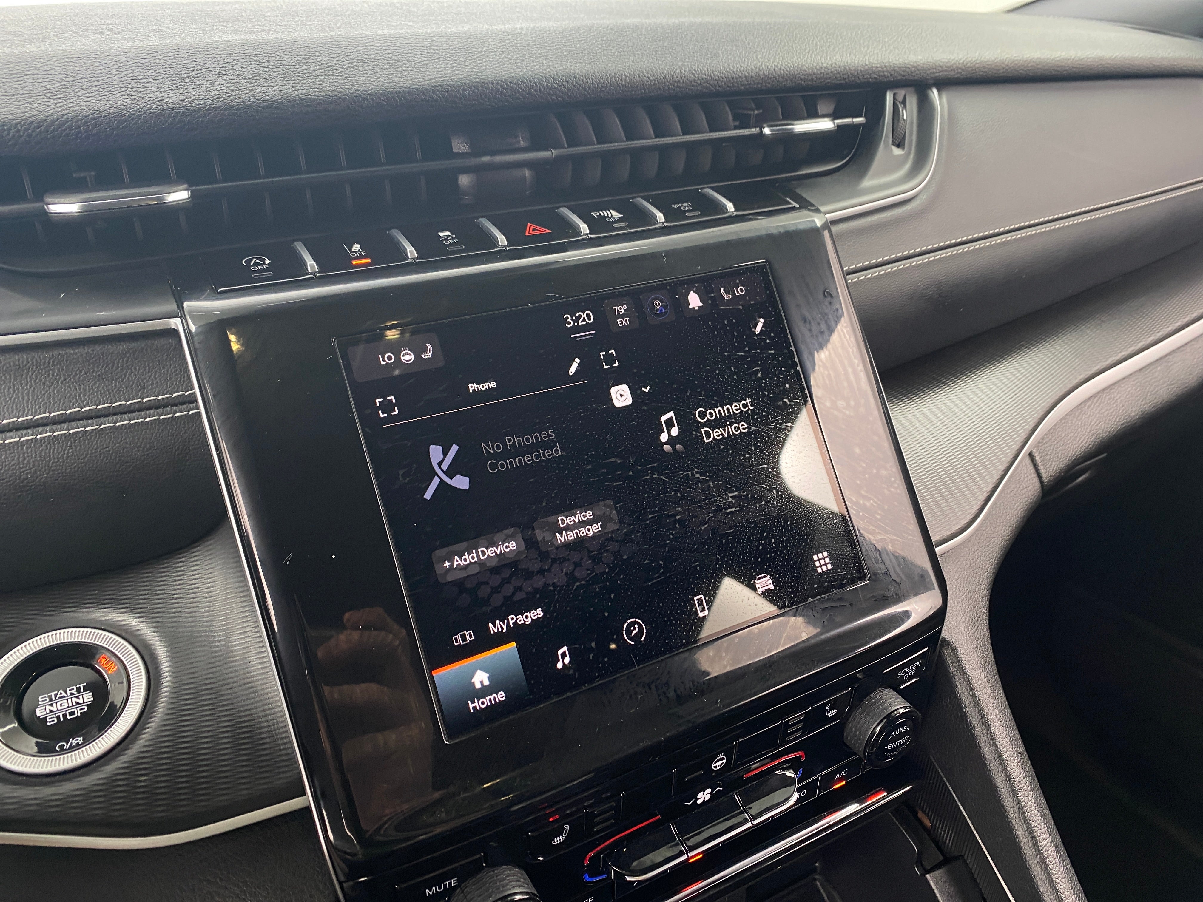 2024 Jeep Grand Cherokee Altitude 4