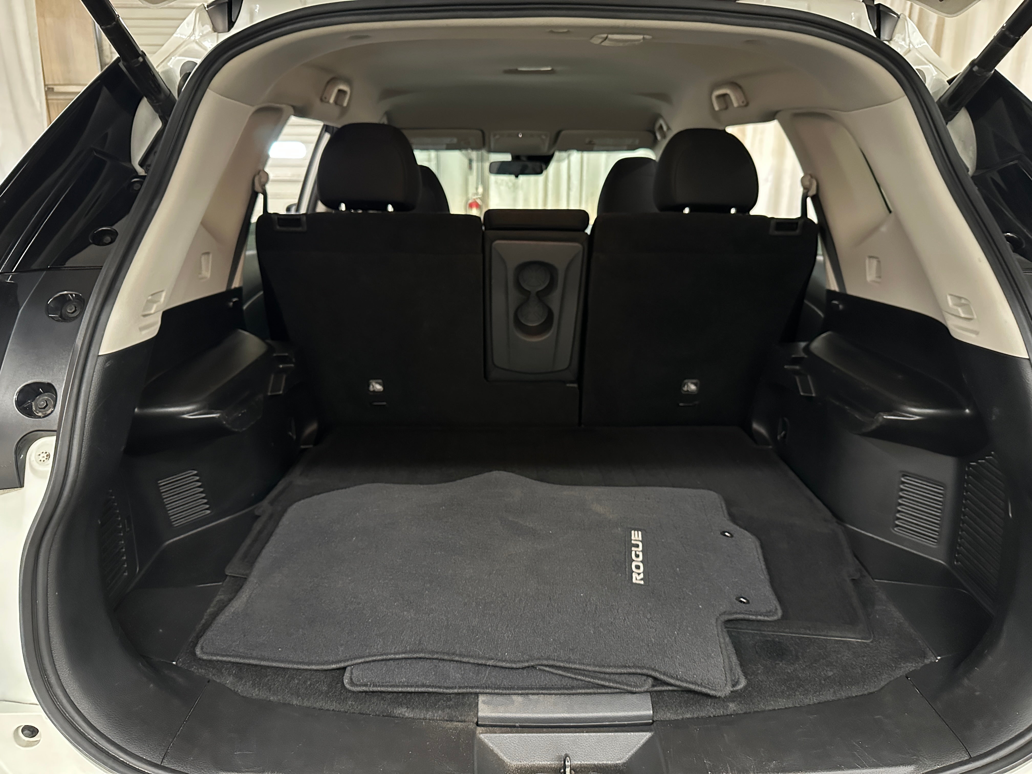 2019 Nissan Rogue SV 7