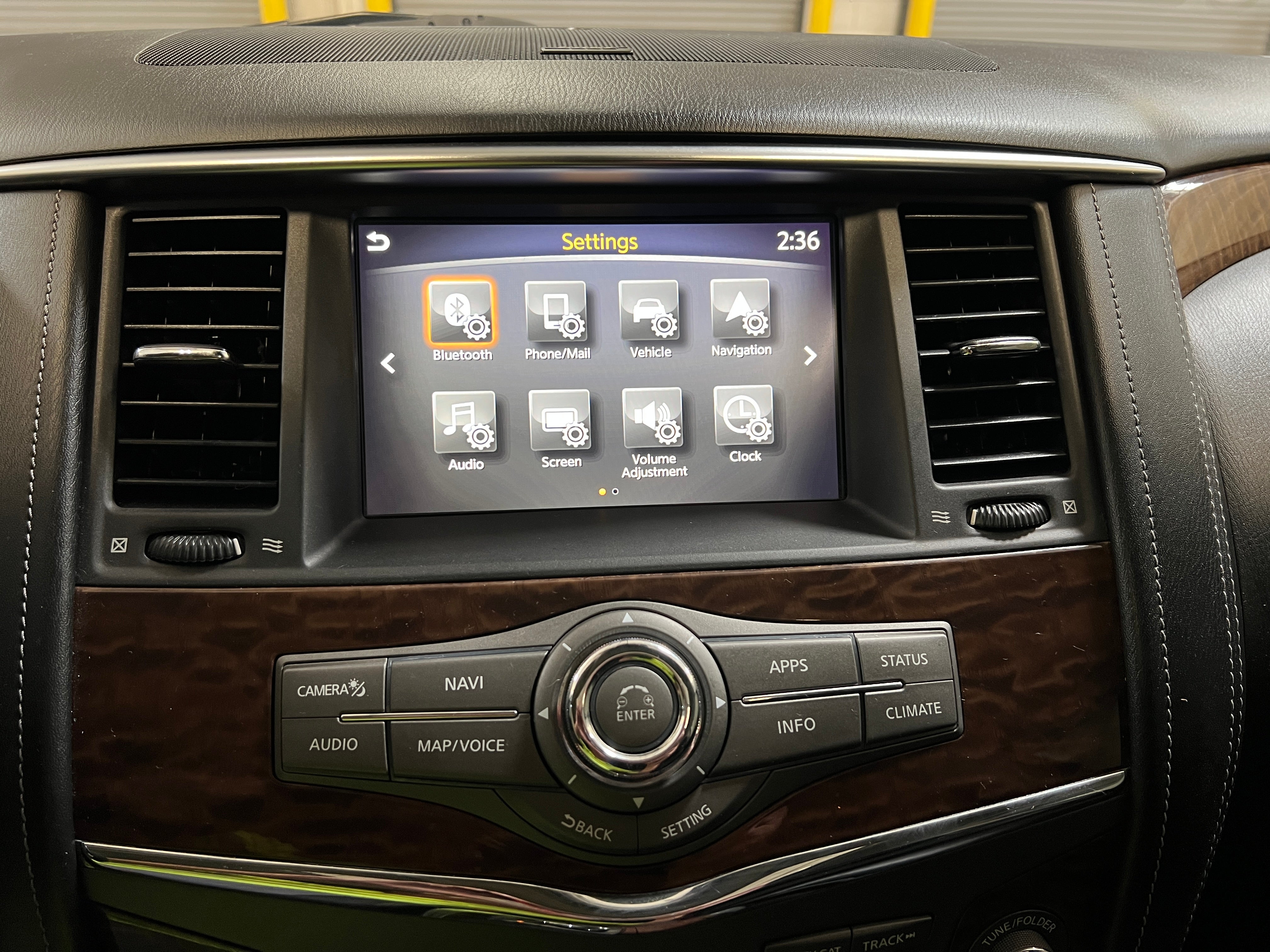 Thumbnail: 2020 Nissan Armada - 3