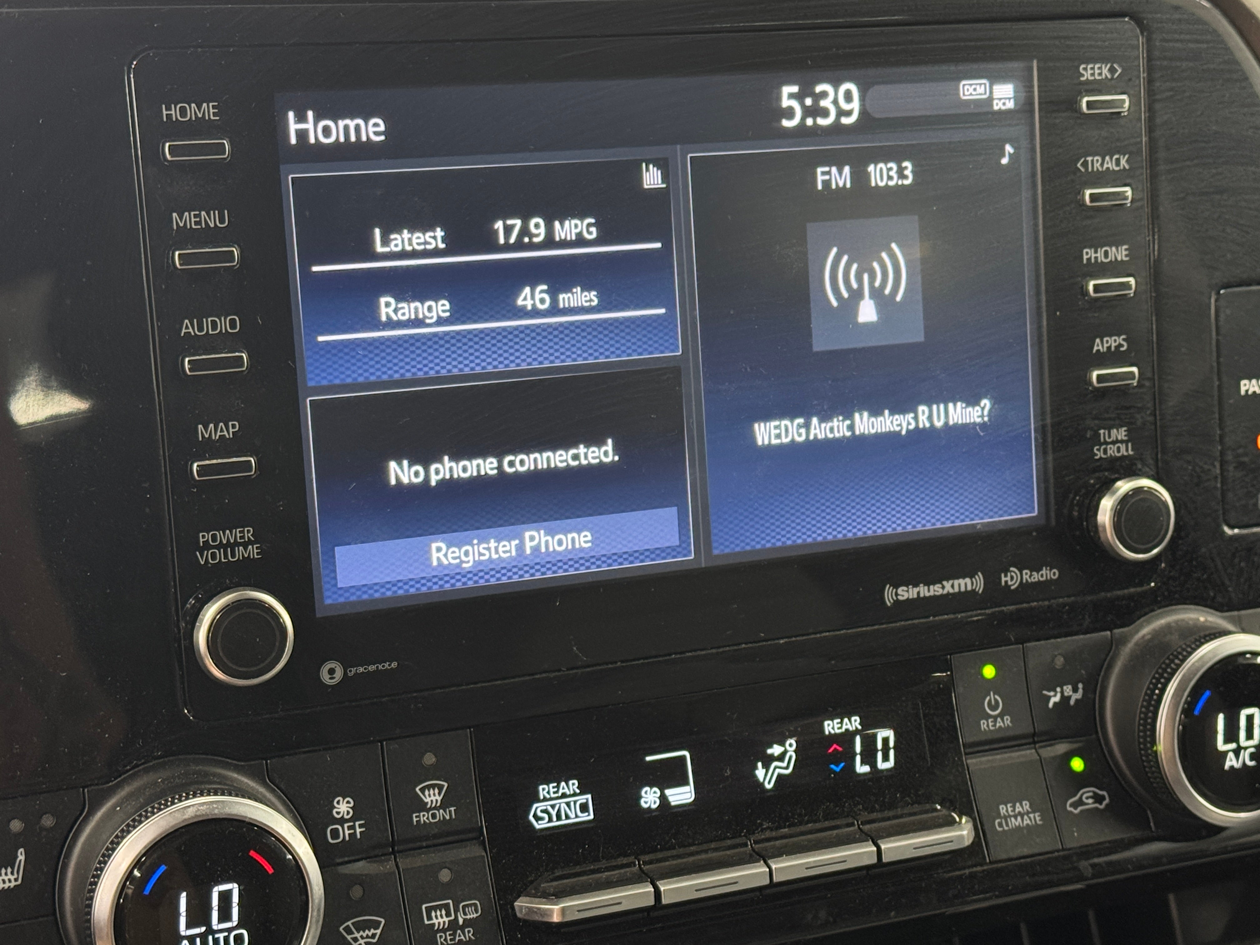 2022 Toyota Highlander XLE 3