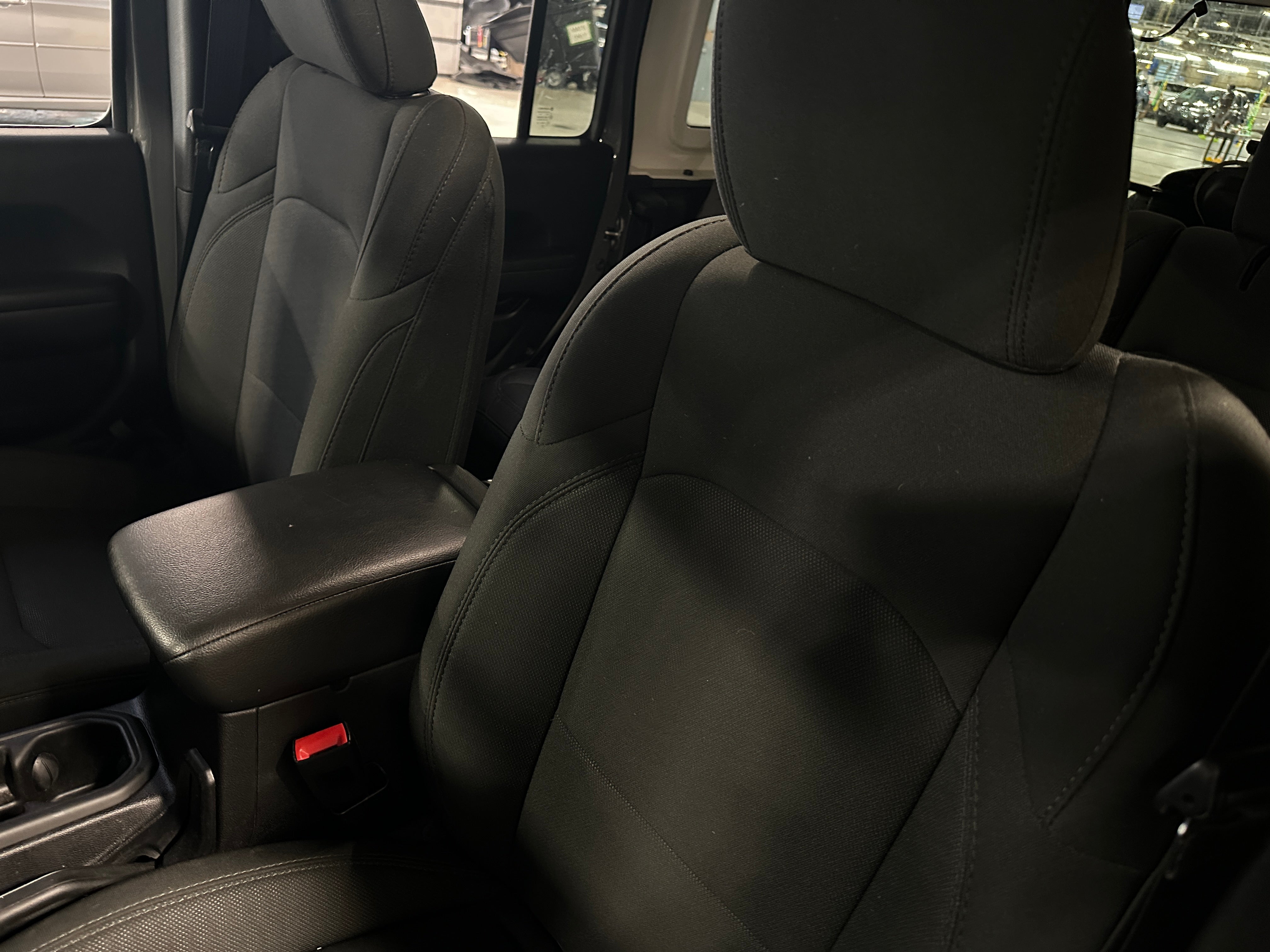 2020 Jeep Wrangler Unlimited Willys 2