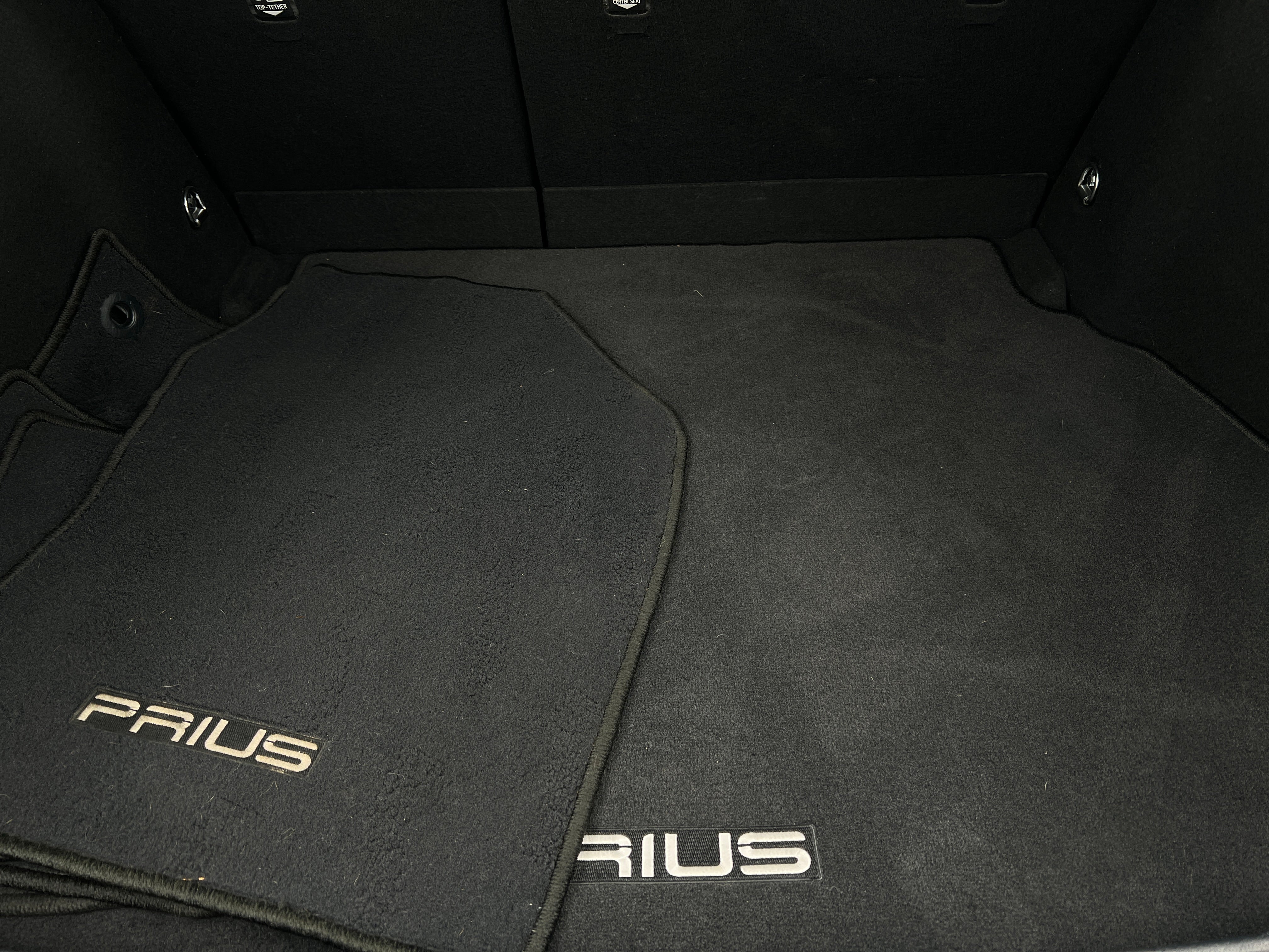 2016 Toyota Prius Four Touring 6